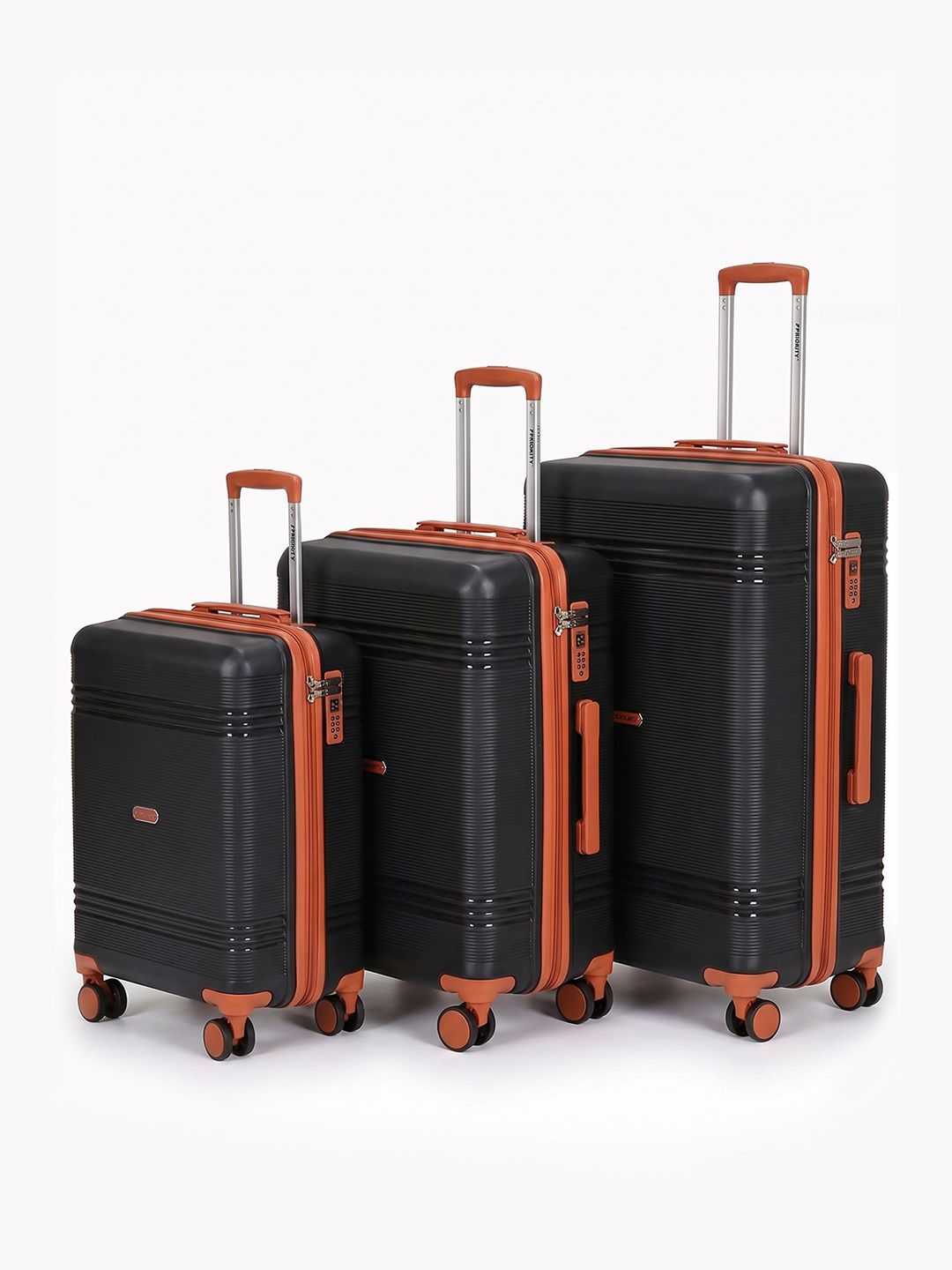 Priority Priority Unisex Set of 3 360 Degree Rotation Hard-Sided Trolley Bags