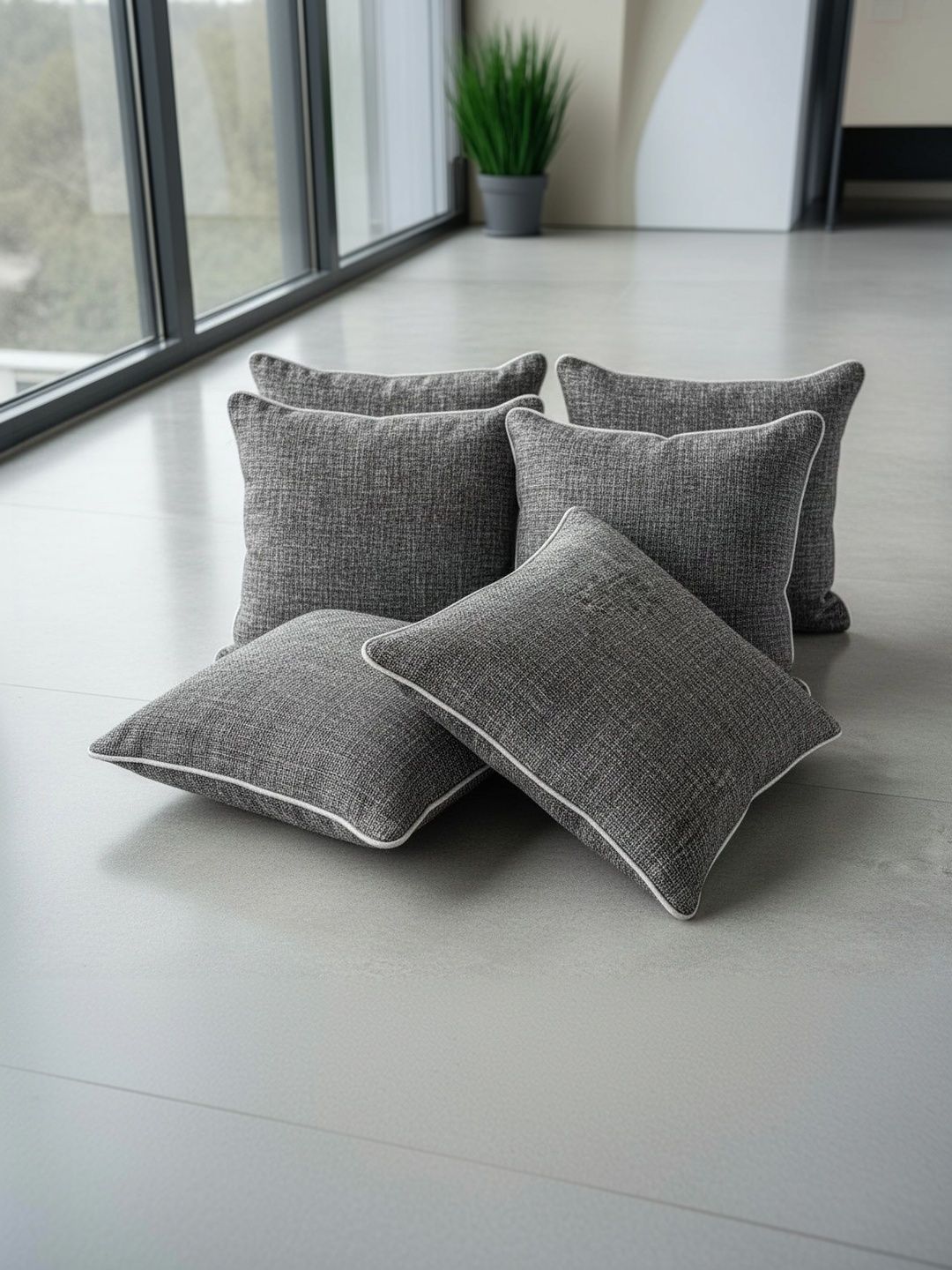 Themes Furnishings & Decor Themes Furnishings & Decor Grey Set of 4 Square Cushion Covers