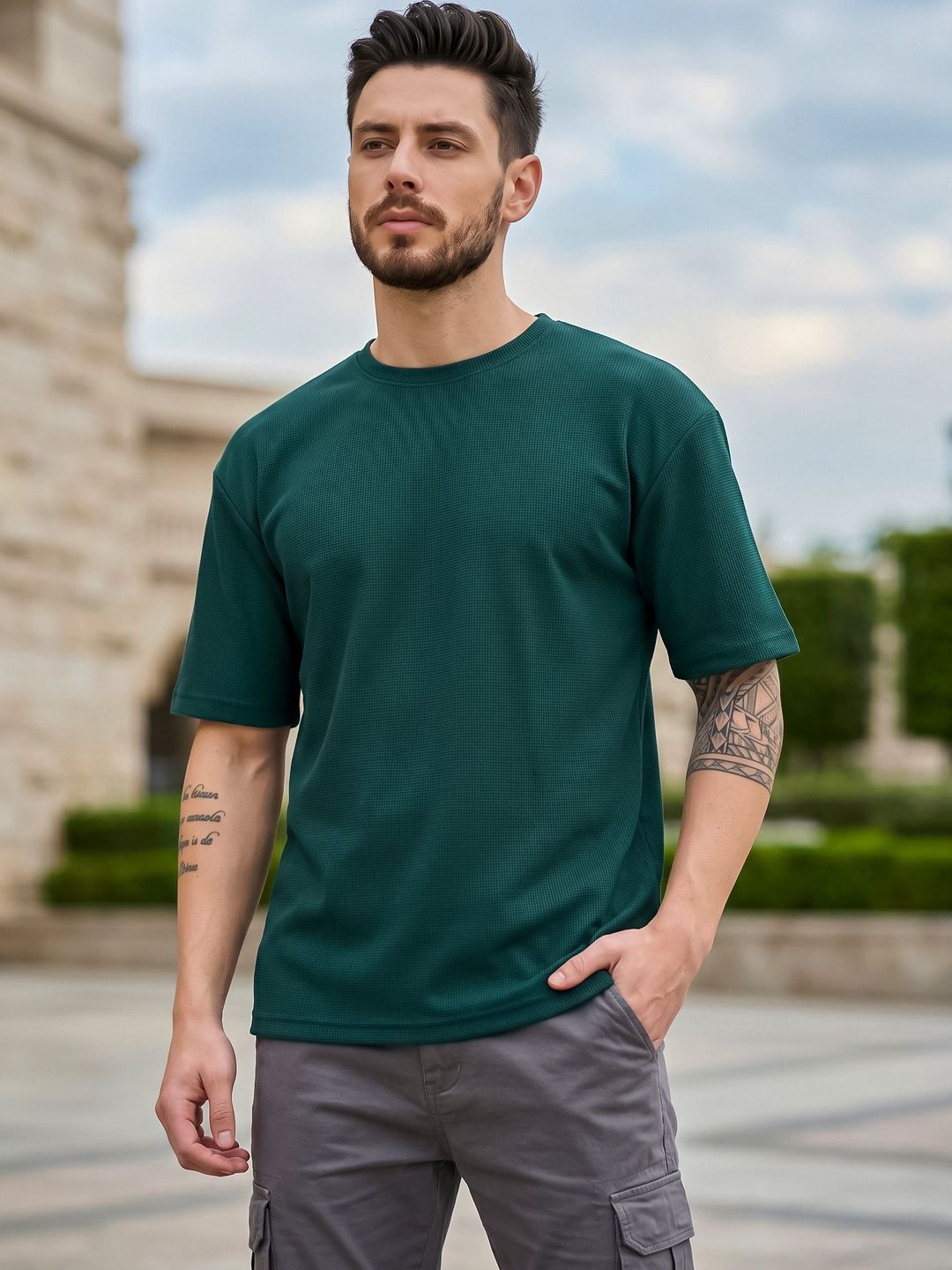 CHUGHZ Men T-shirt