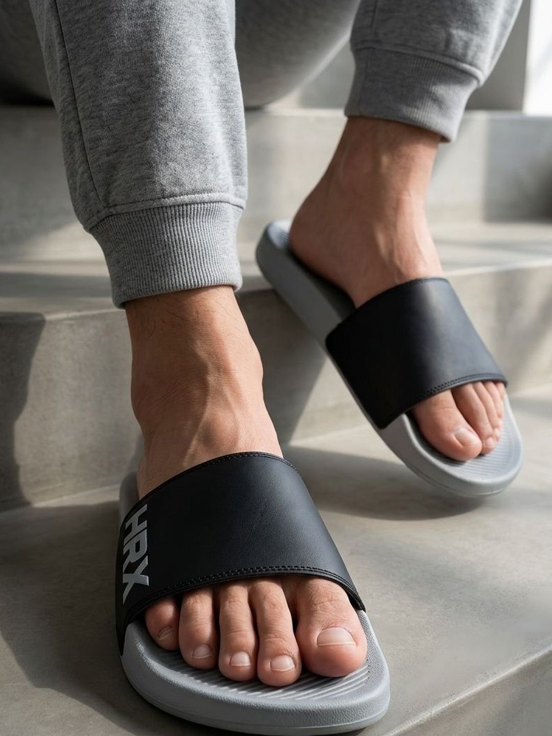 HRX by Hrithik Roshan Unisex Printed Sliders