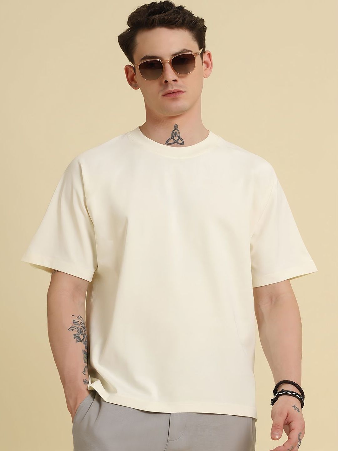 8 Minutes Men T-shirt