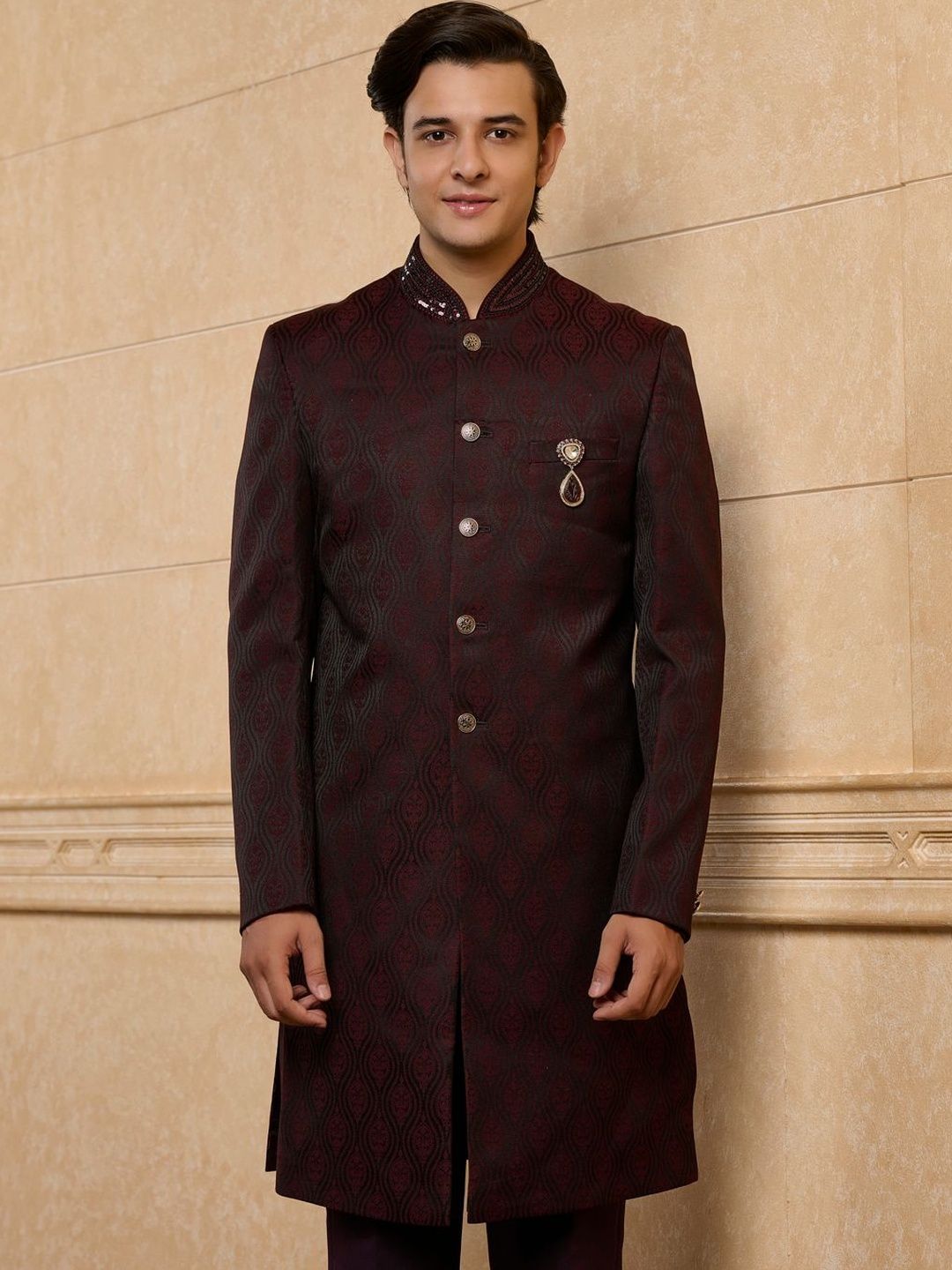 Tasva Wine Ambi Jacquard Indo-Western Set