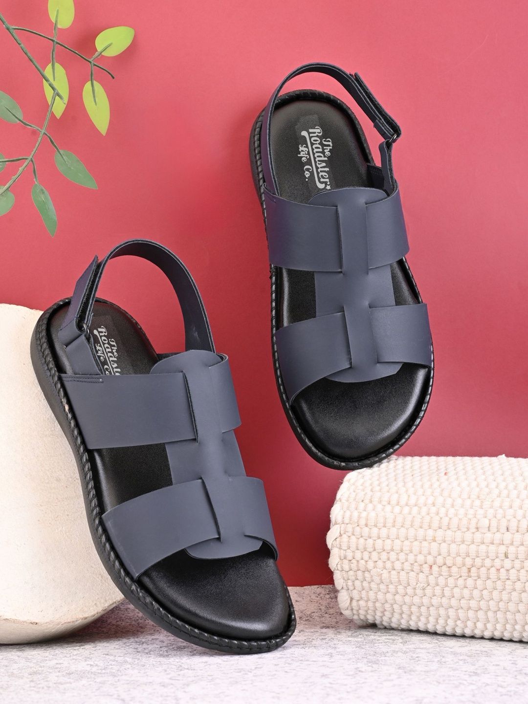 Roadster Men Fisherman Sandals