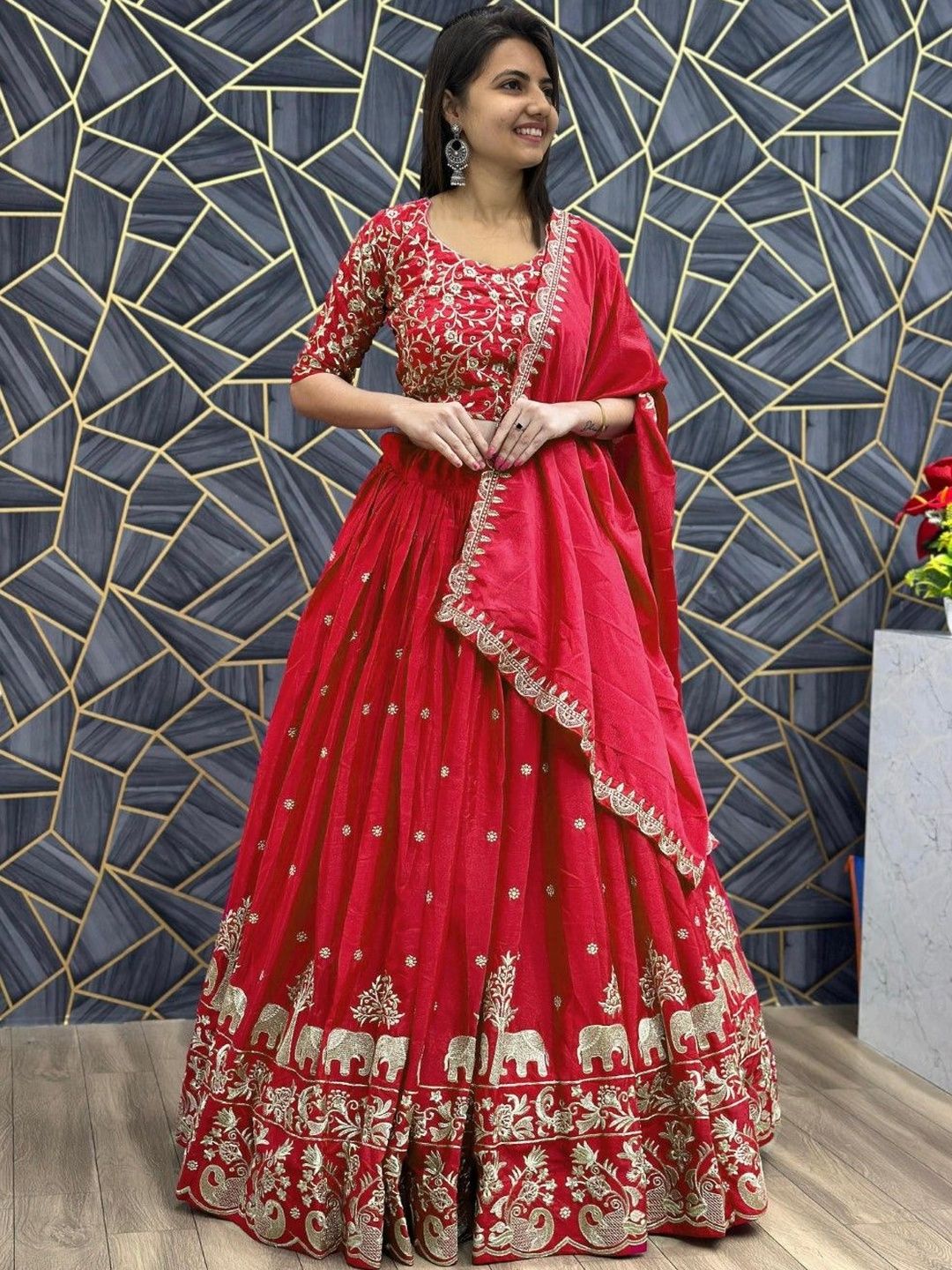 Closin Embroidered Thread Work Ready to Wear Lehenga & Unstitched Blouse With Dupatta