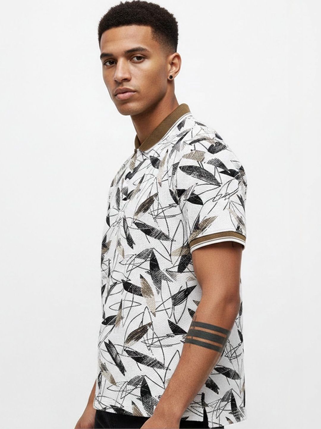 HERE&NOW Men Printed Polo Collar T-shirt