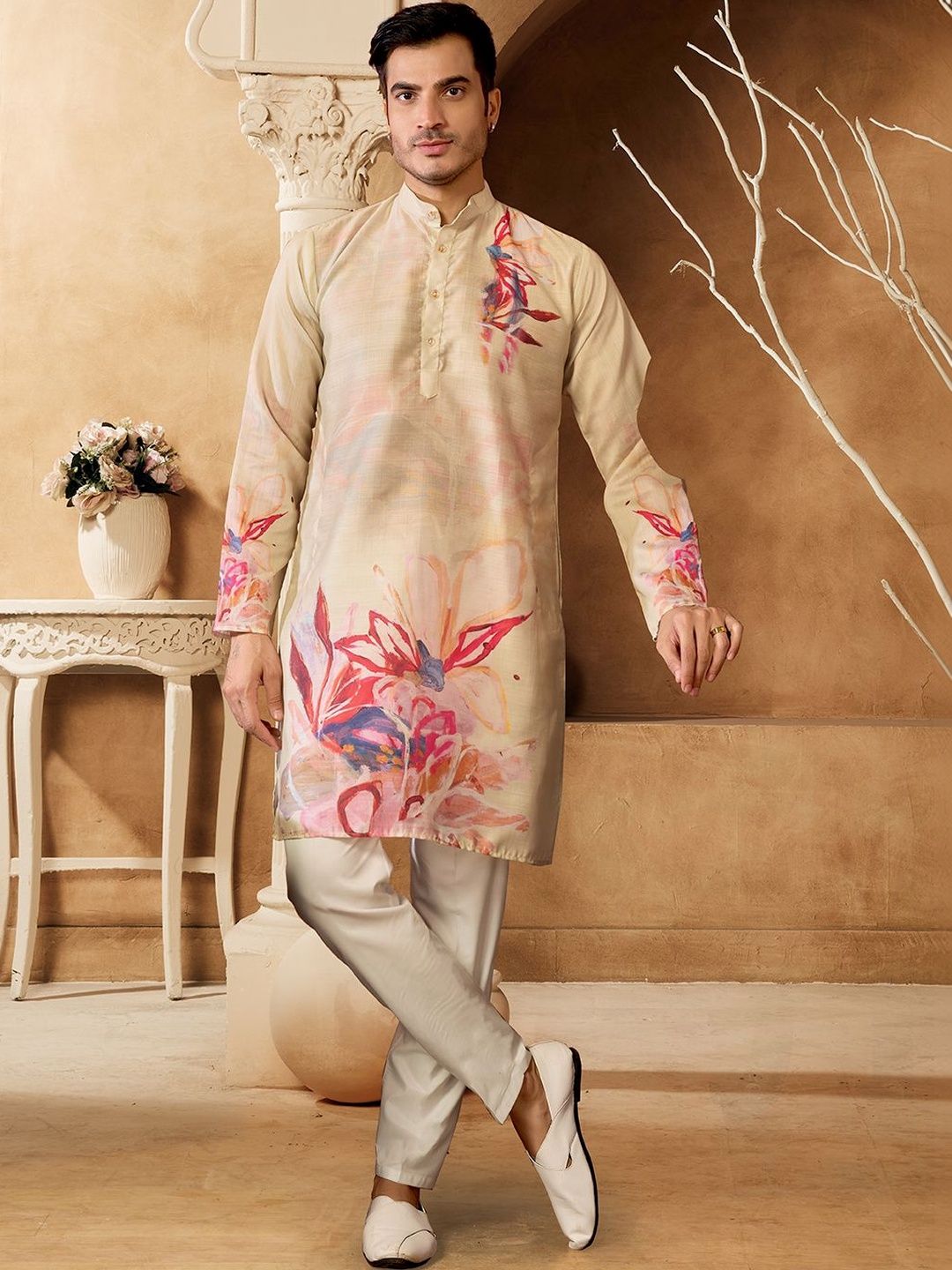 House of Pataudi Men Floral Printed Floral Kurta