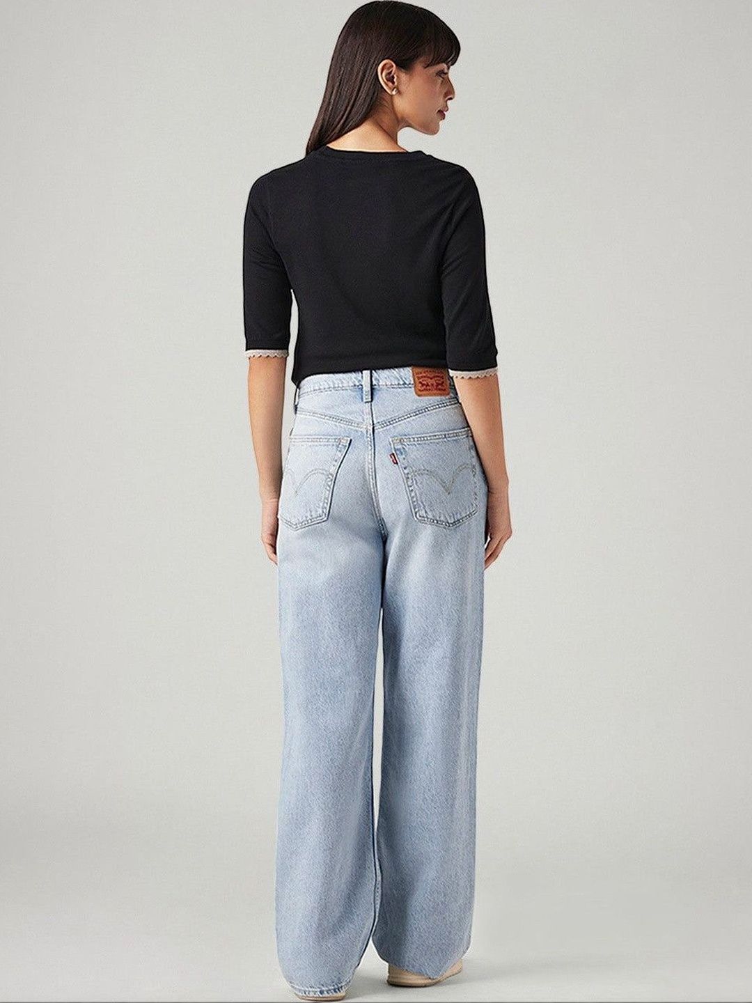 Classic Relaxed Fit High-Rise Light Fade Jeans