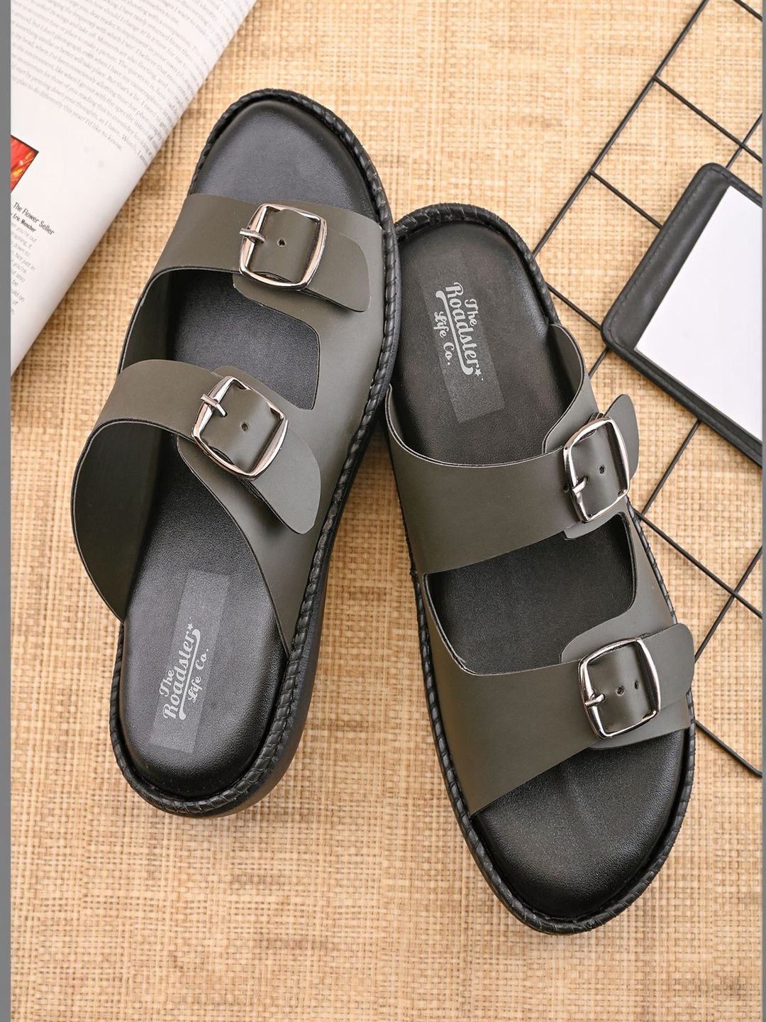Roadster Men Comfort Sandals