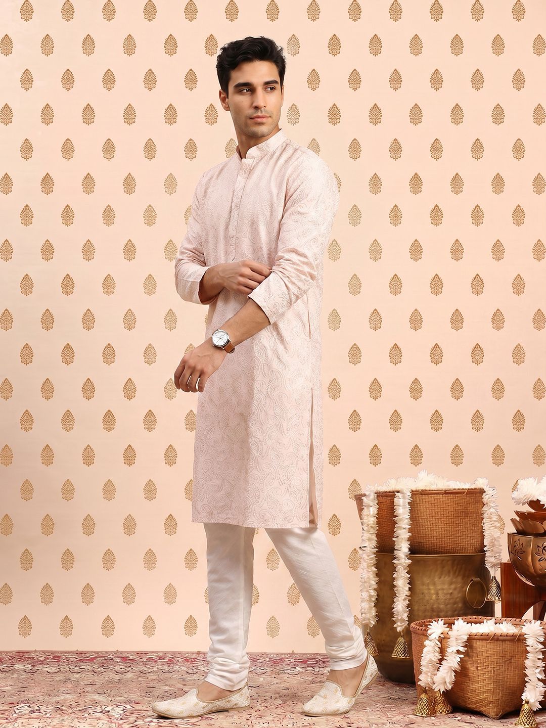 Paisley Embroidered Kurta Set SOURAGYA Paisley Embroidered Kurta Set
