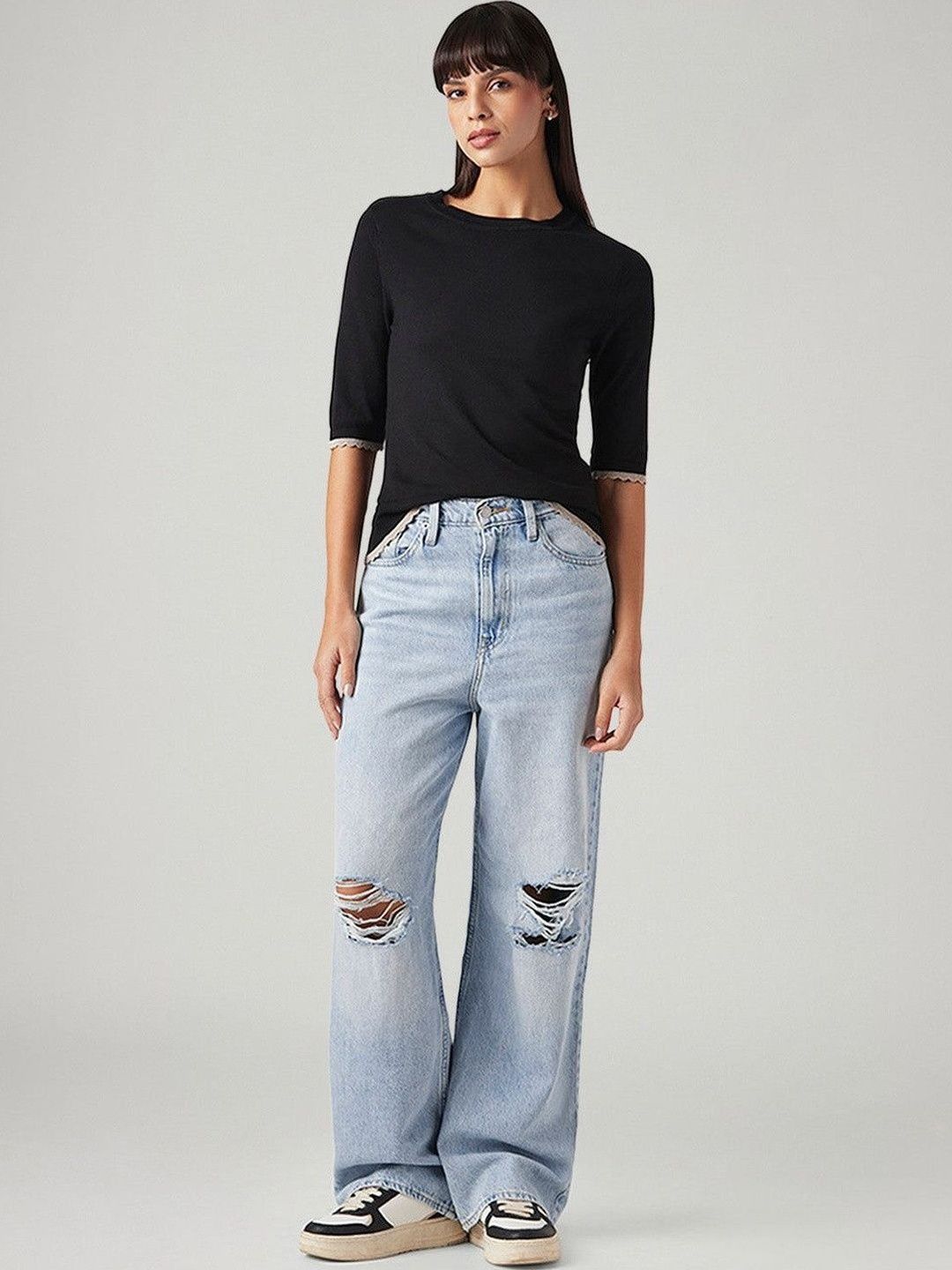 Classic Relaxed Fit High-Rise Light Fade Jeans