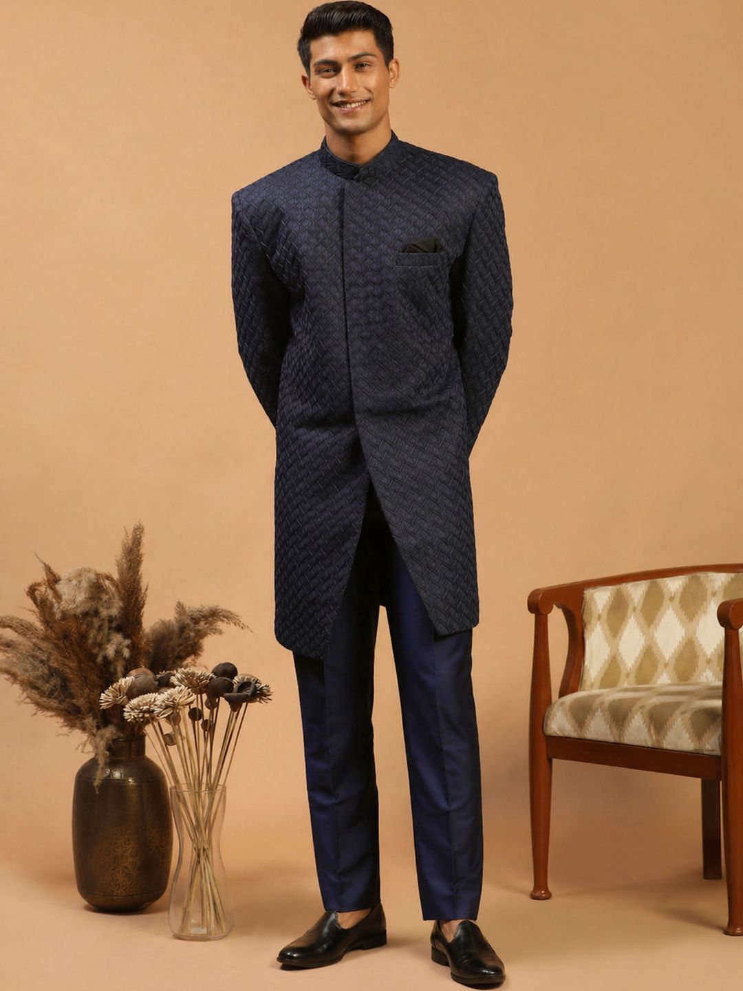 VASTRAMAY Embroidered Mandarin Collar Sherwani Set
