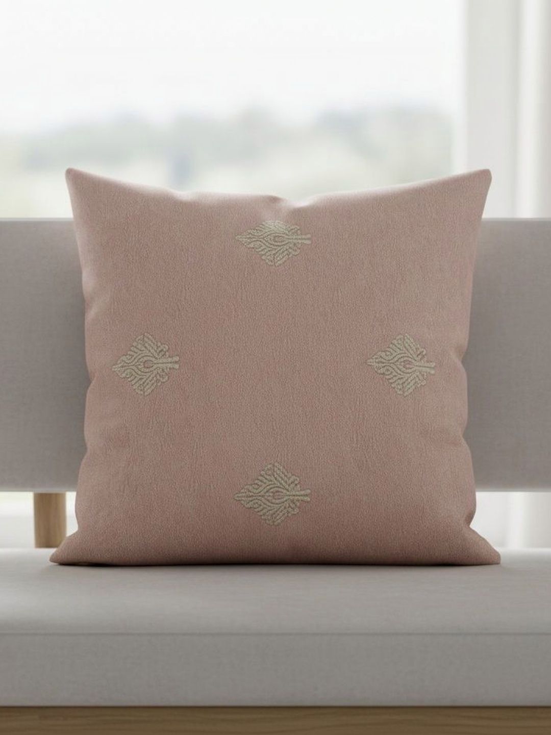 Themes Furnishings & Decor Themes Furnishings & Decor Pink Embroidered Square Cushion Covers