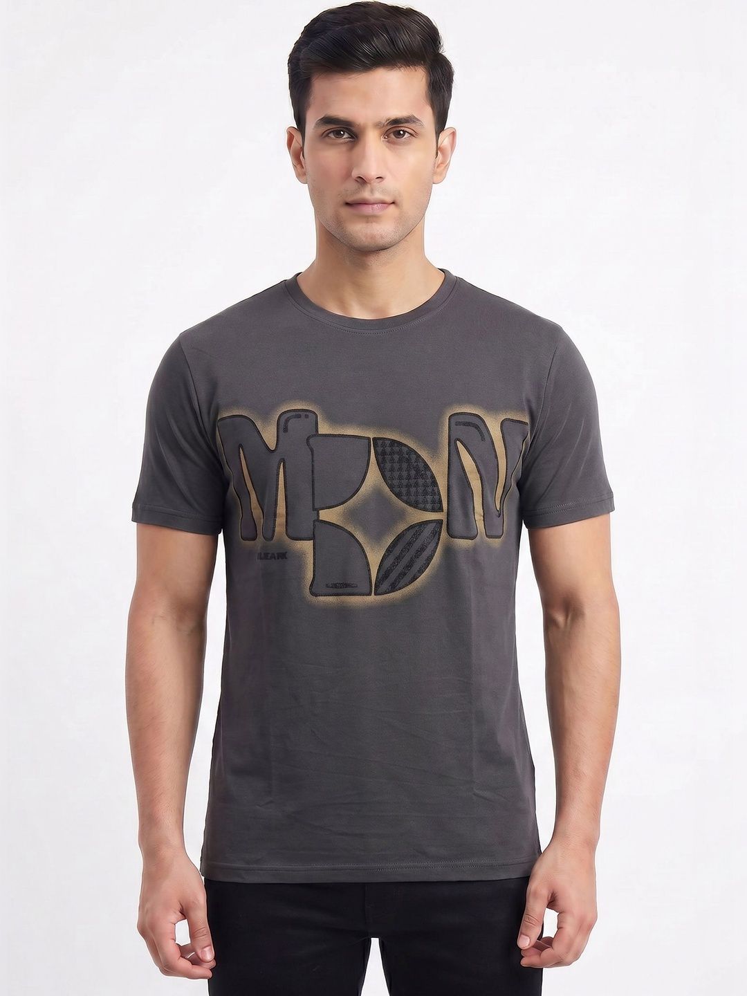 Plugin Men Printed T-shirt
