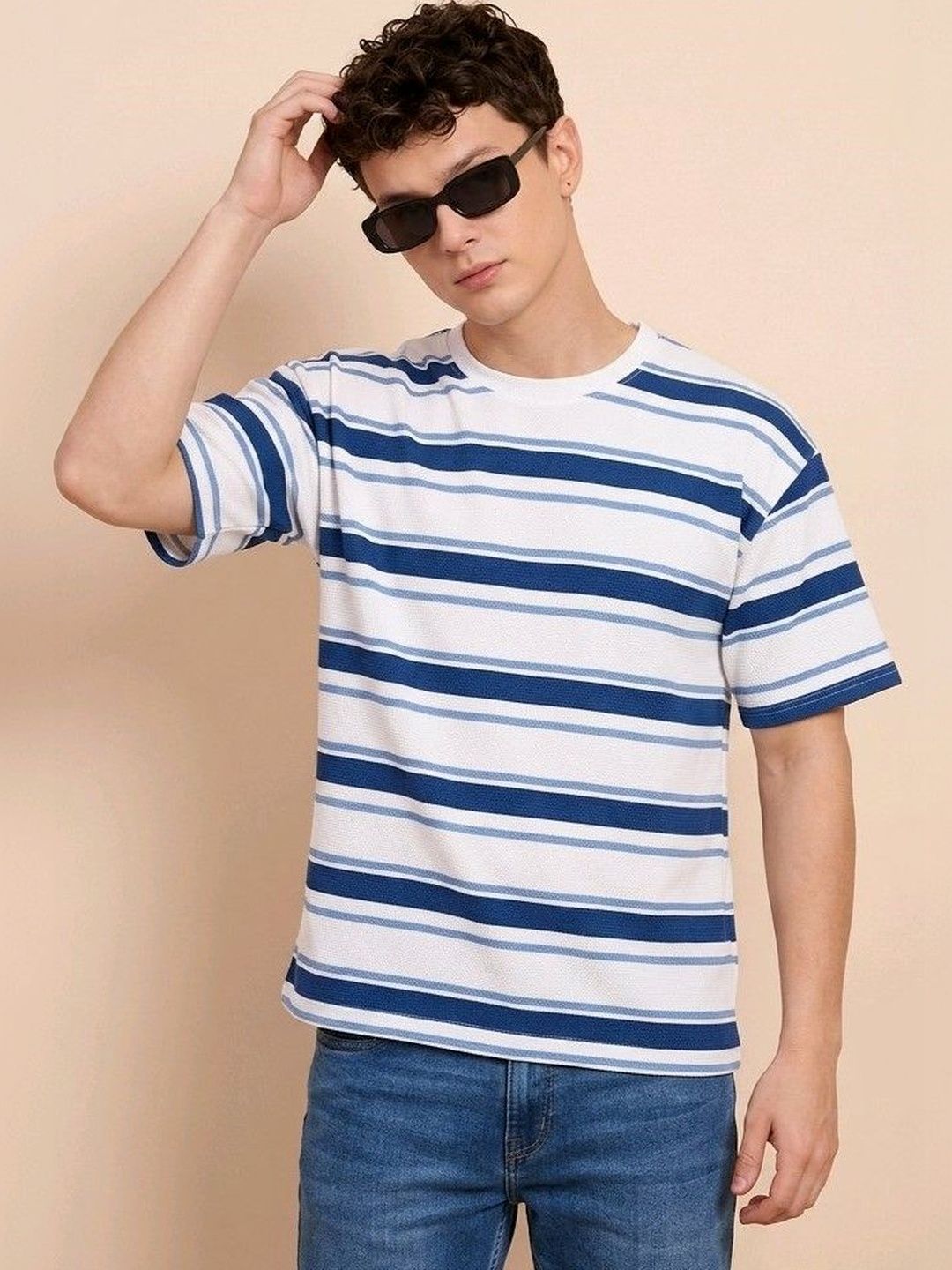 Metronaut Men Striped Drop-Shoulder Sleeves T-shirt