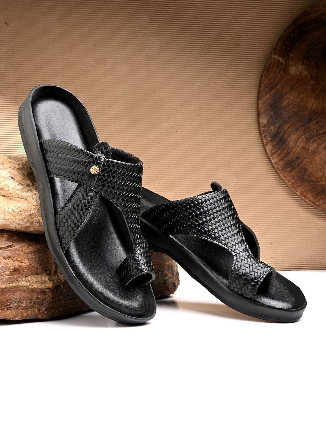 HERE&NOW Men PU Shoe-Style Sandals