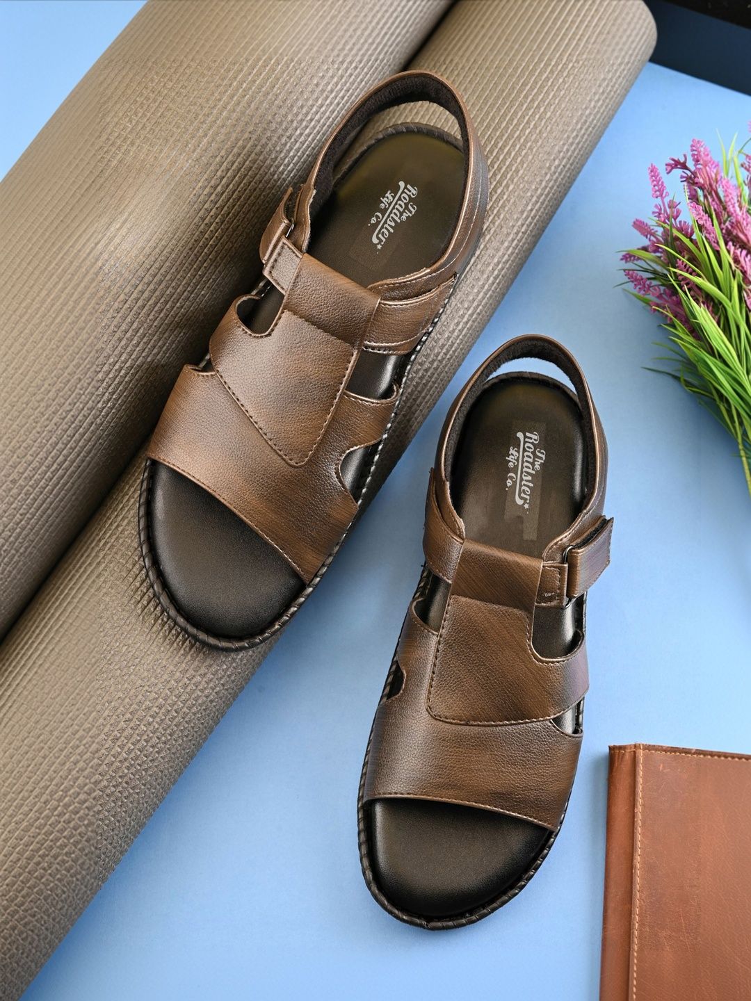Roadster Men Shoe-Style Sandals