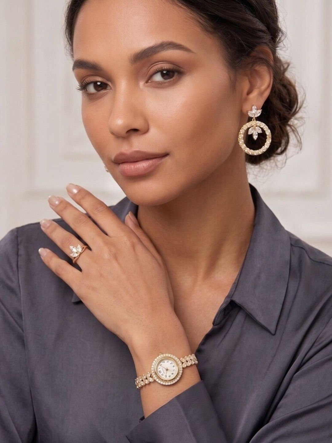 SZN SZN Women Dial & Stainless Steel Bracelet Style Straps Analogue Motion Powered Watch SZN4BW-2289-new1