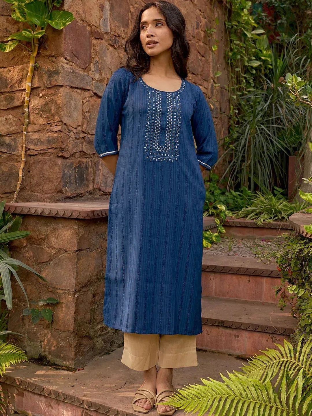 Libas Libas Floral Printed Round Neck Straight Kurta