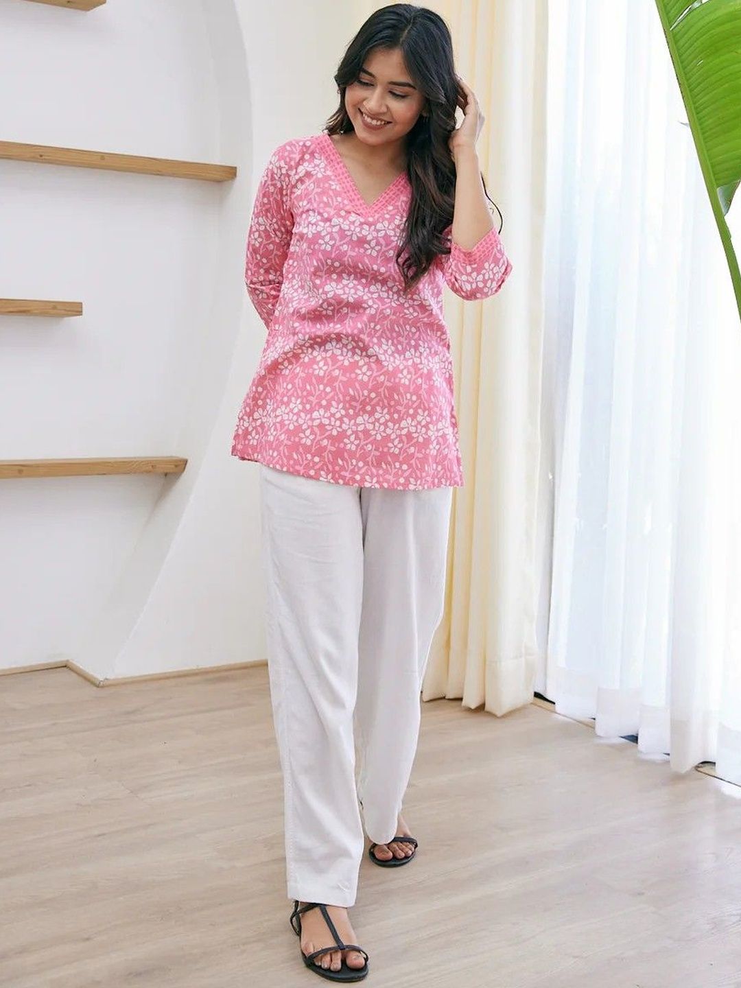 JEMCY Women Floral Printed Floral Kurta