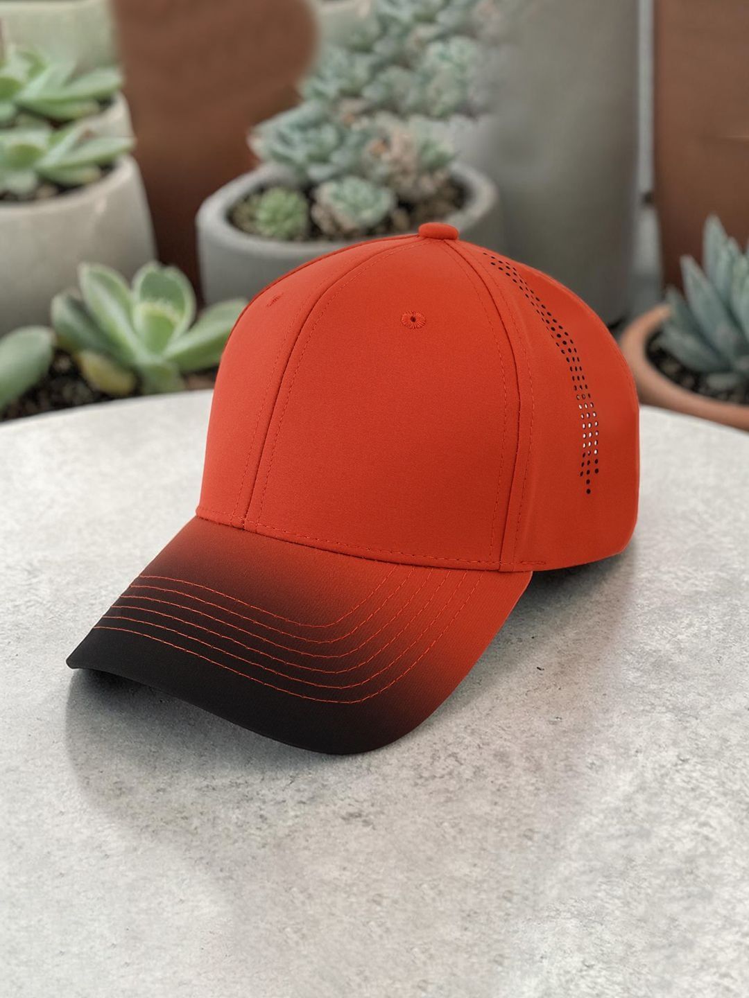 ZAYSOO Men Colourblocked Baseball Cap