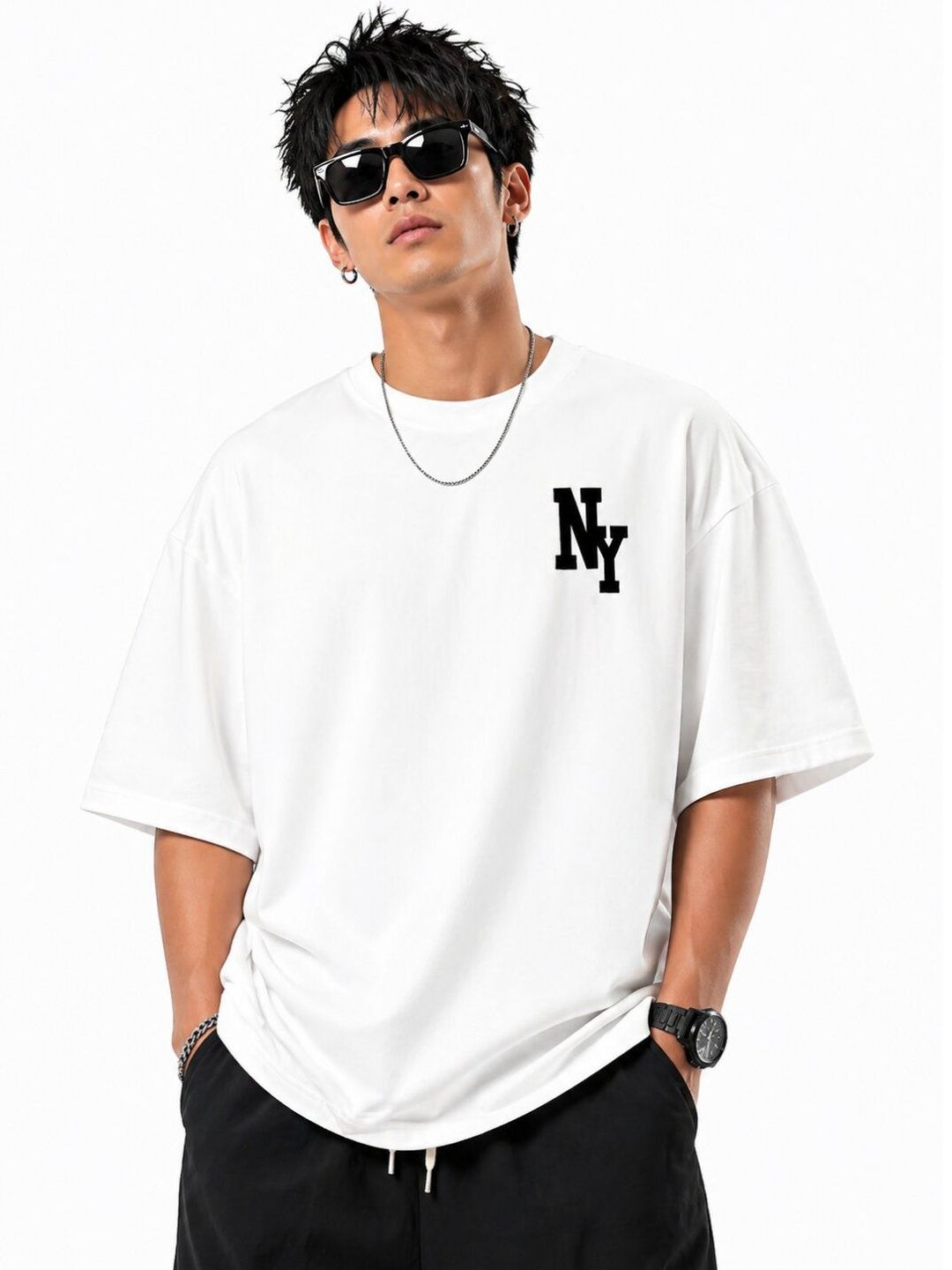 HASTEN Men Oversized Brand Logo Printed T-shirt