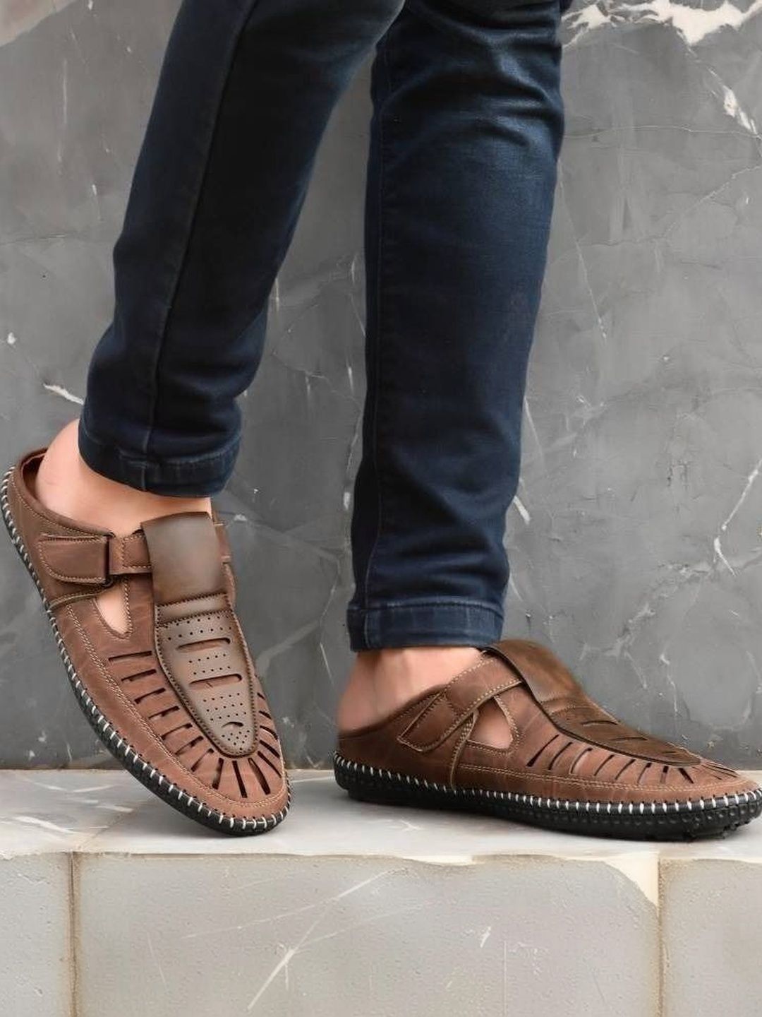 MEN'S AVENUE Men Fisherman Sandals