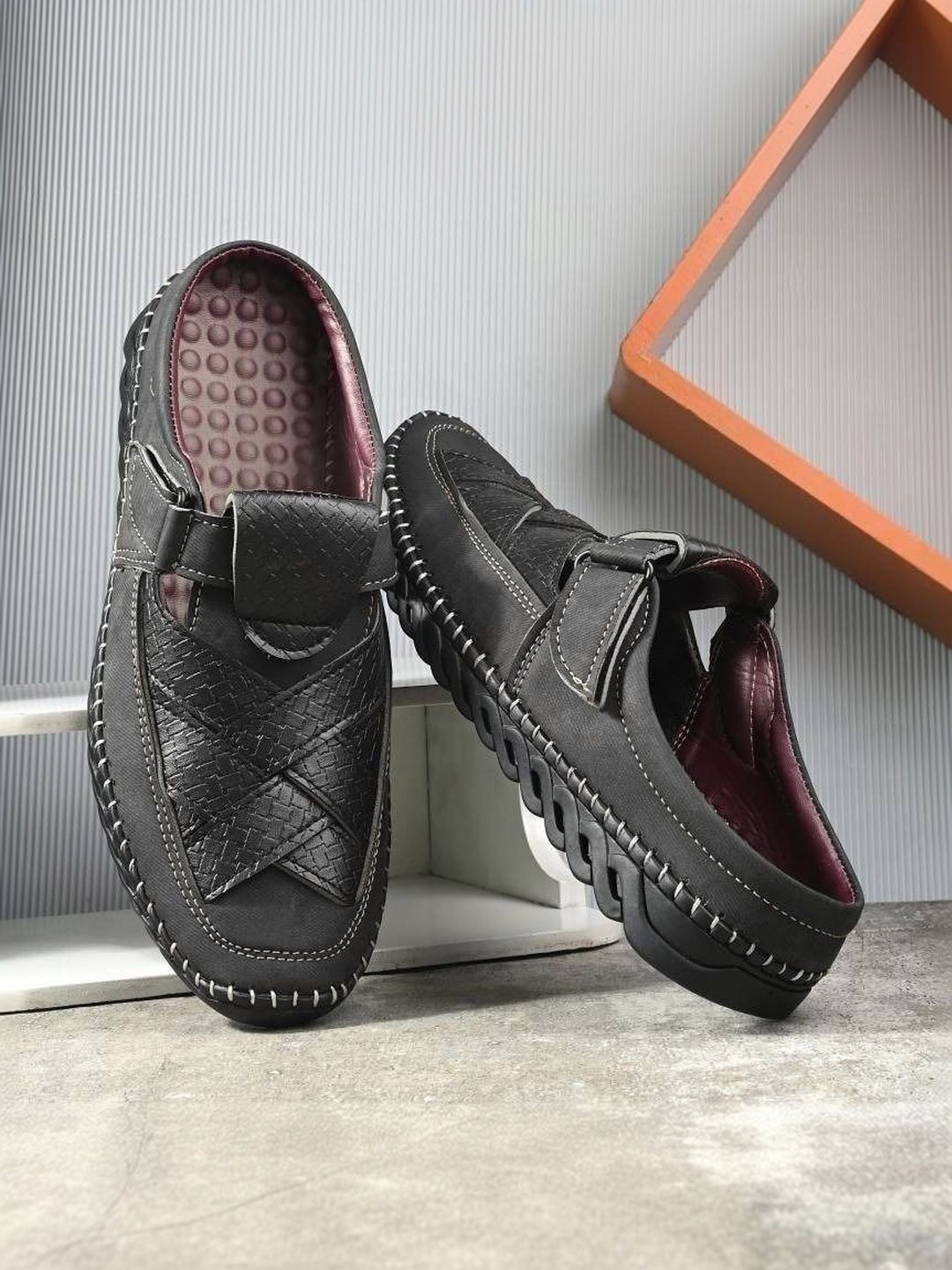 MEN'S AVENUE Men Fisherman Sandals