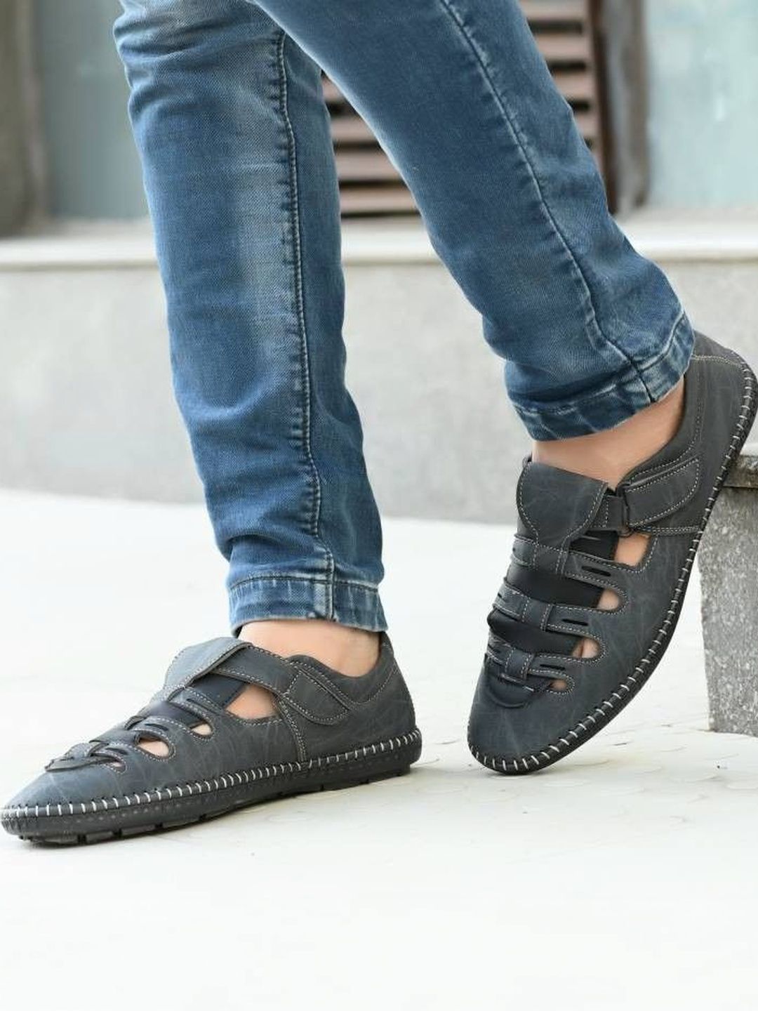 LORENCE FASHION HUB Men Fisherman Sandals