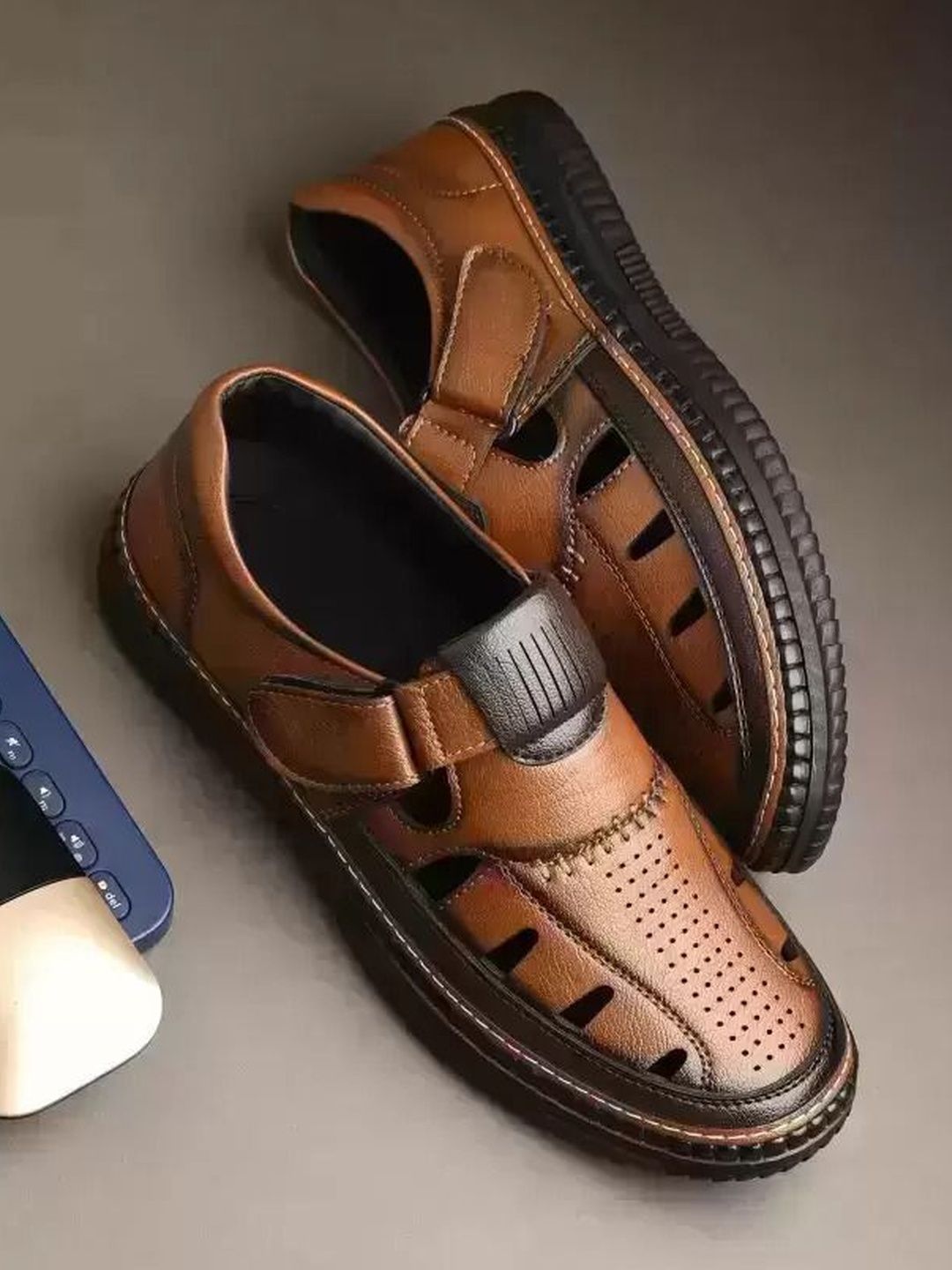 MEN'S AVENUE Men Fisherman Sandals