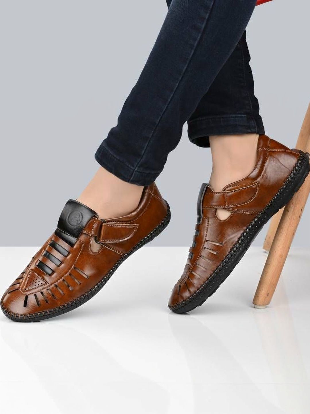 LORENCE FASHION HUB Men Fisherman Sandals