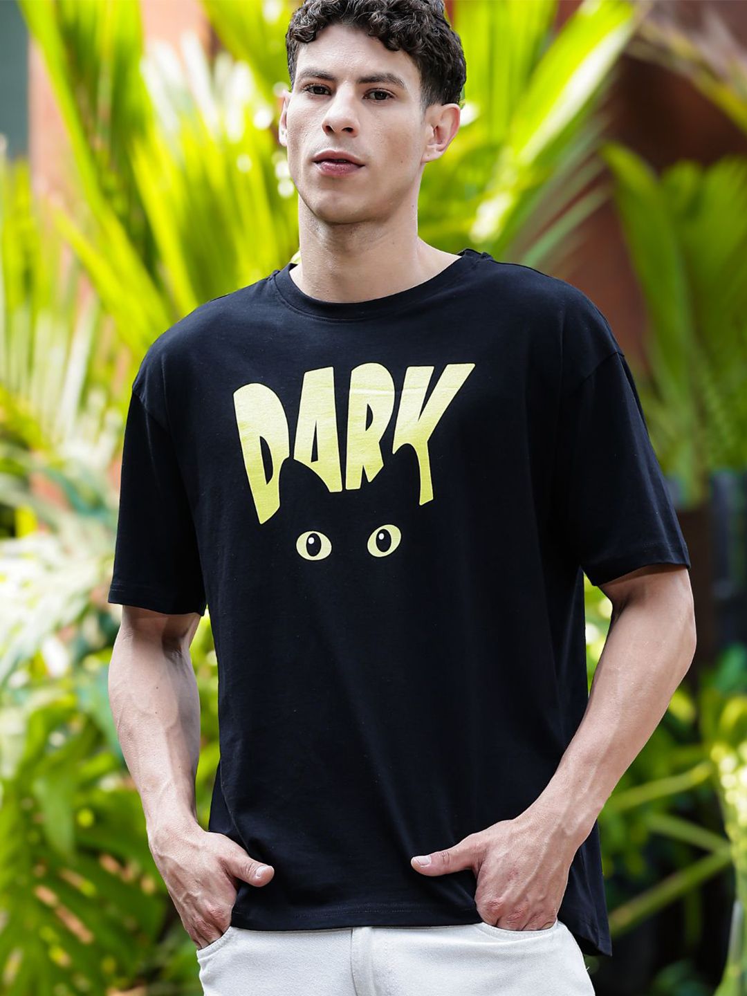 Eszett Men Graphic Printed Round Neck Cotton Oversized T-shirt