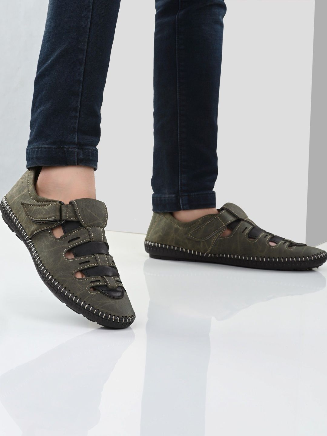 LORENCE FASHION HUB Men Fisherman Sandals