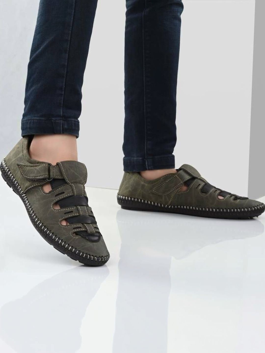 MEN'S AVENUE Men Fisherman Sandals