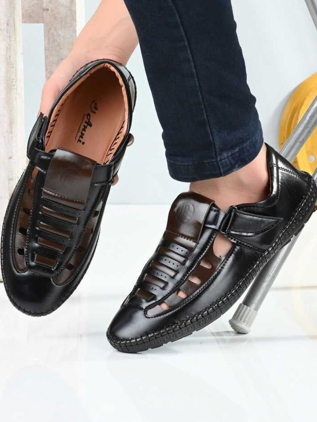 MEN'S AVENUE Men Fisherman Sandals