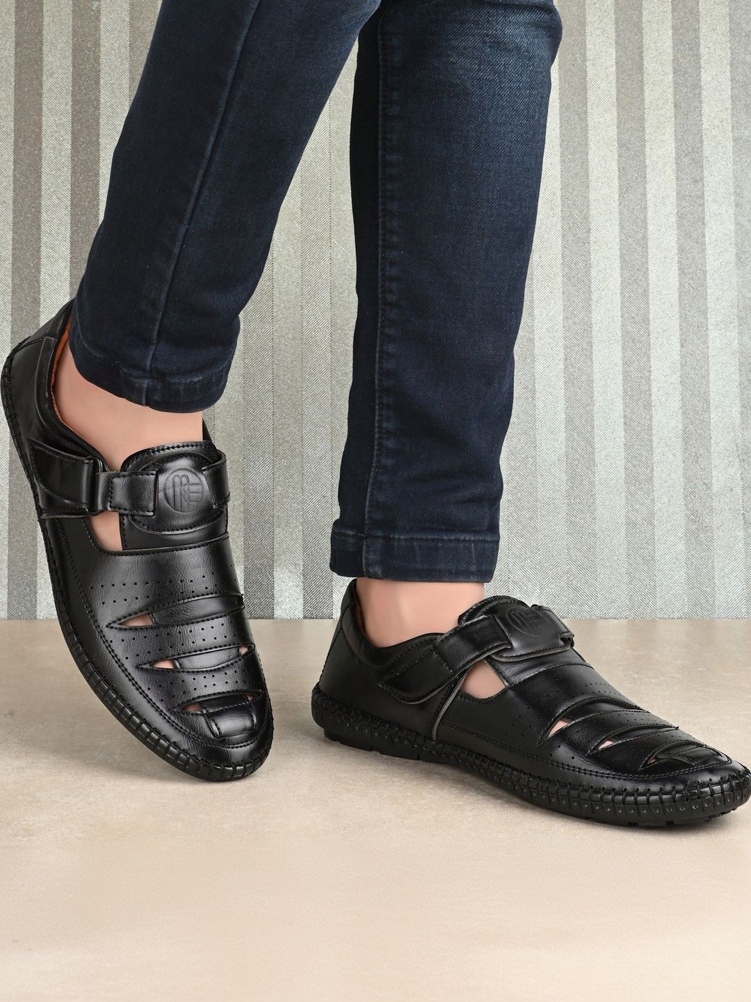 LORENCE FASHION HUB Men Fisherman Sandals