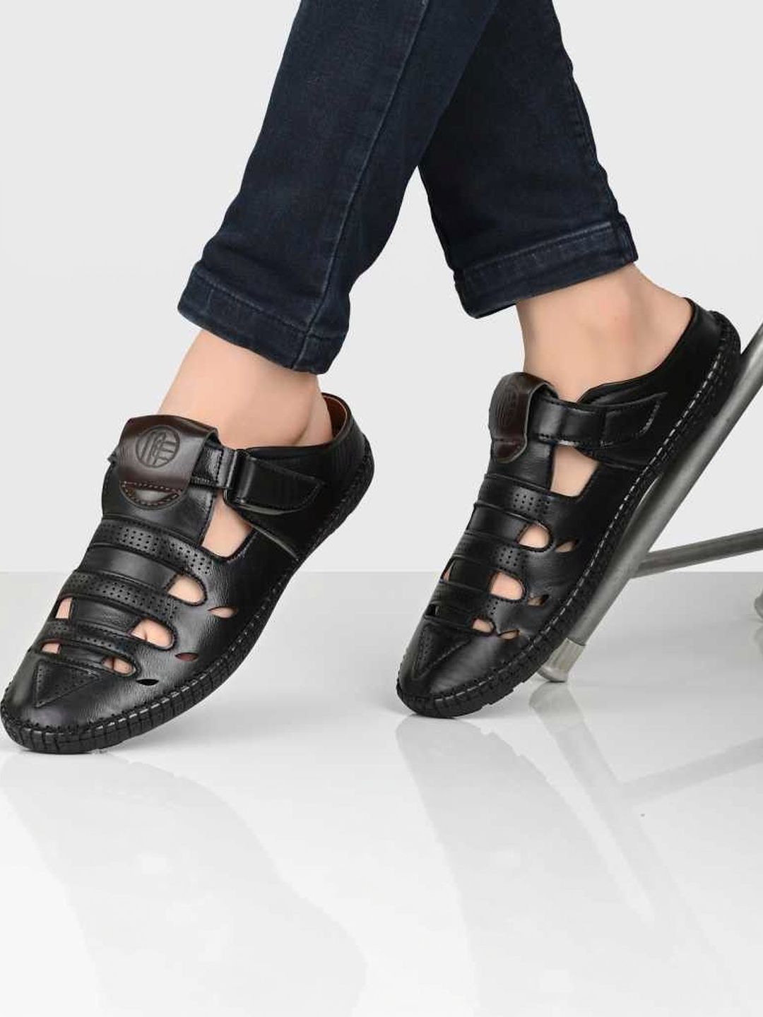 MEN'S AVENUE Men Fisherman Sandals