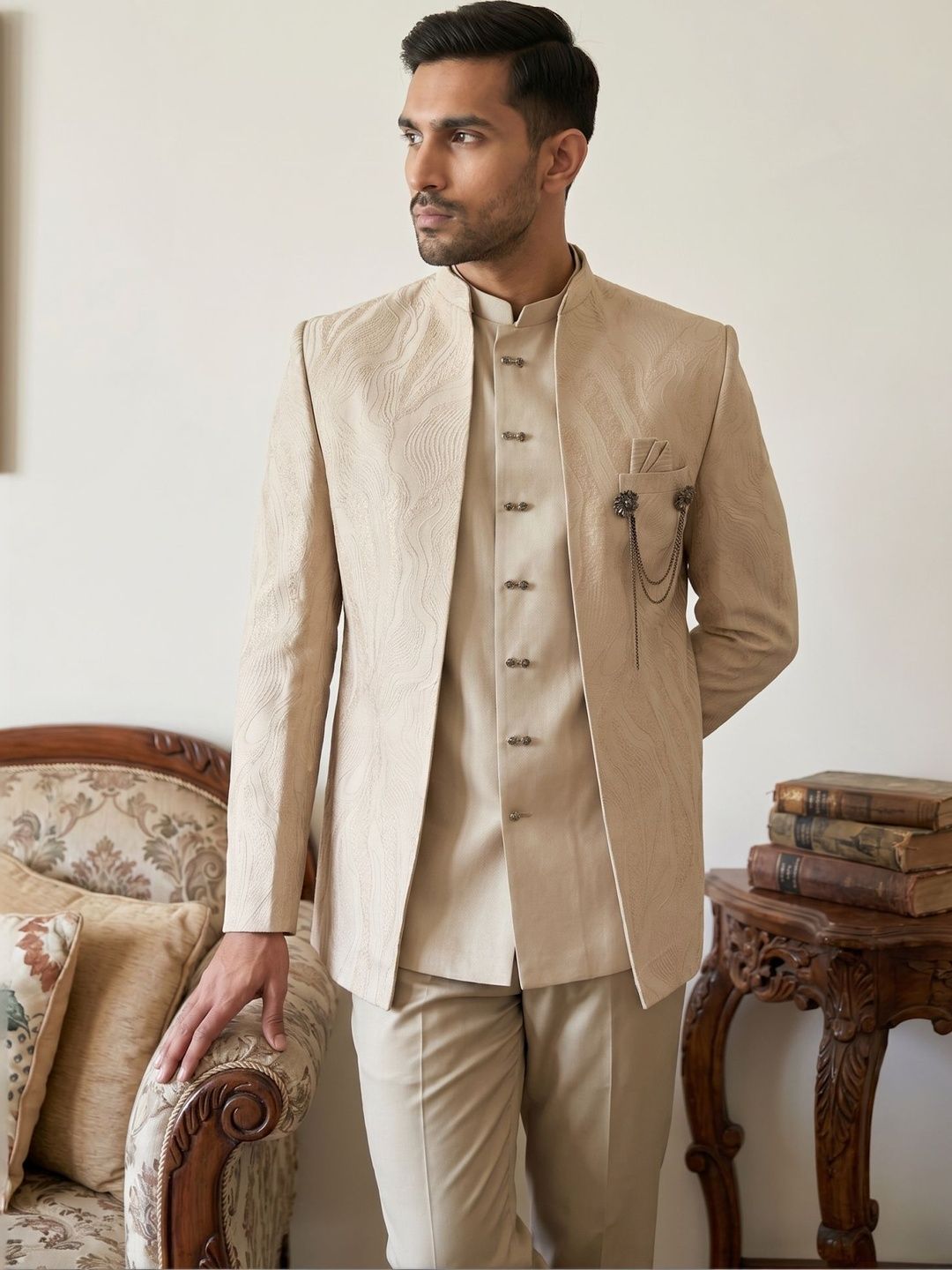 Jompers SOURAGYA Embroidered Sherwani Set