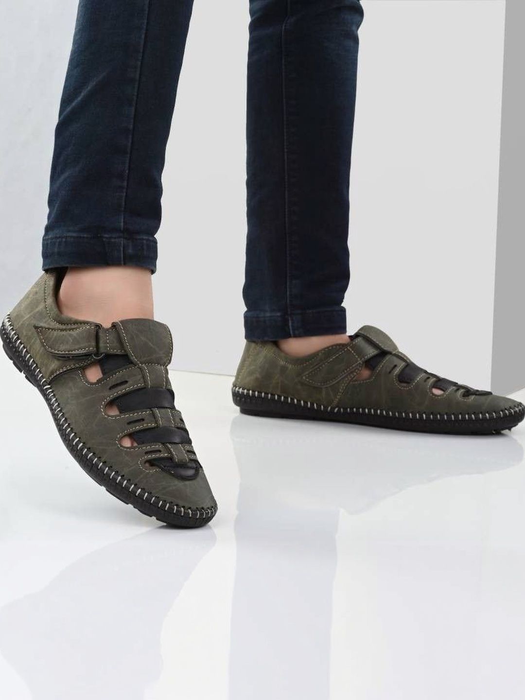 MEN'S AVENUE Men Fisherman Sandals