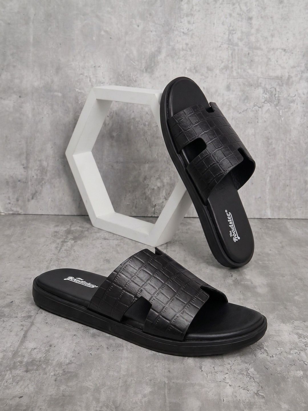 Roadster Men Comfort Sandals