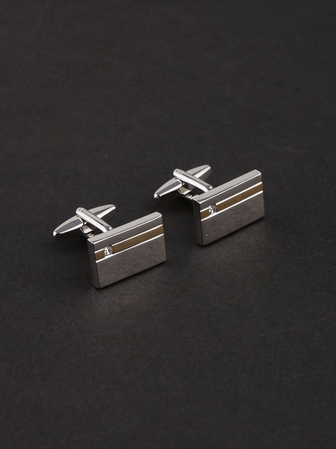 Alvaro Castagnino Quirky Cufflink