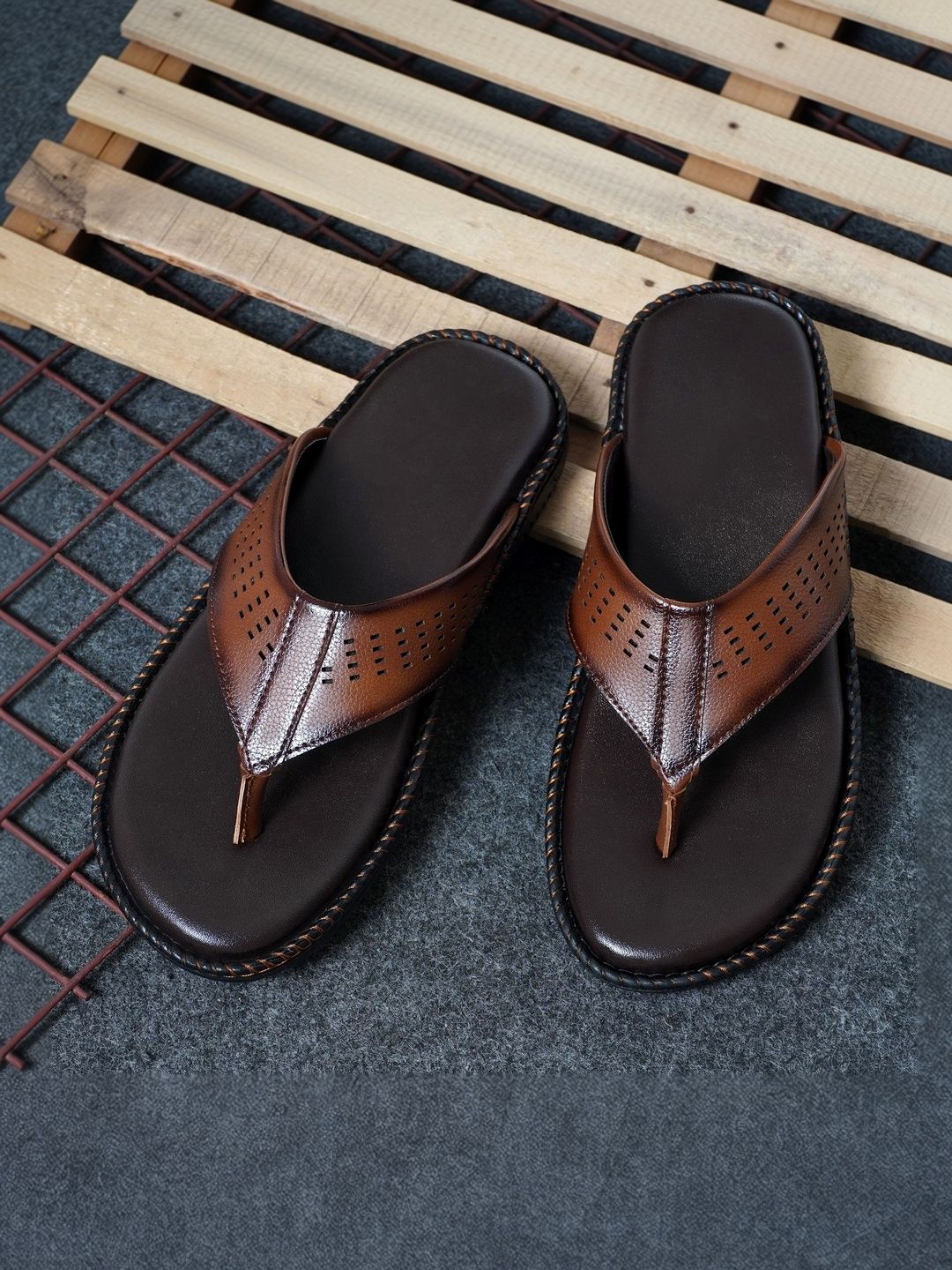 BANYY Men Thong Flip-Flops