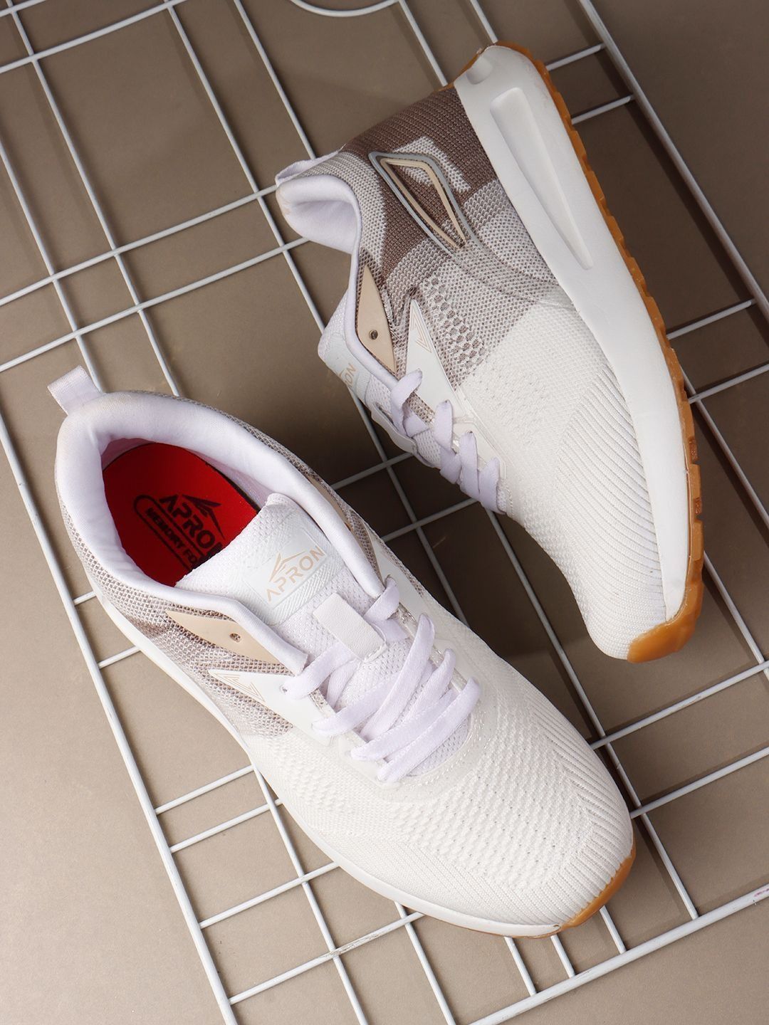 APRON Men Mesh Running Non-Marking Shoes
