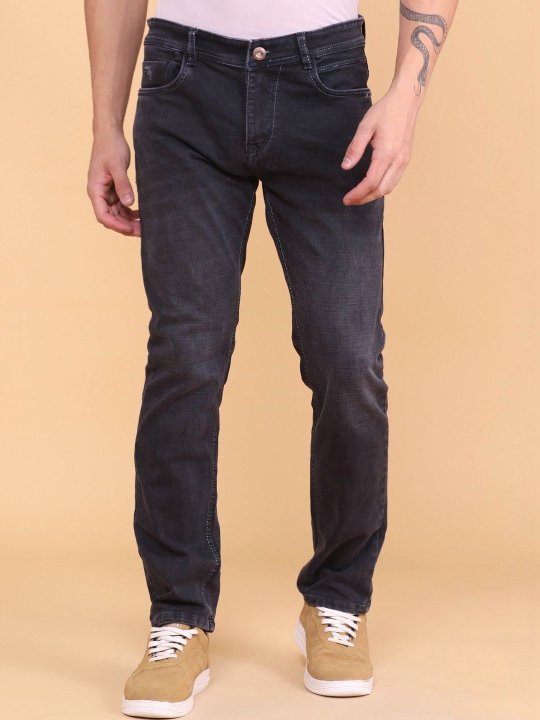 V-Mart Men Slim Fit Mid-Rise Light Fade Jeans