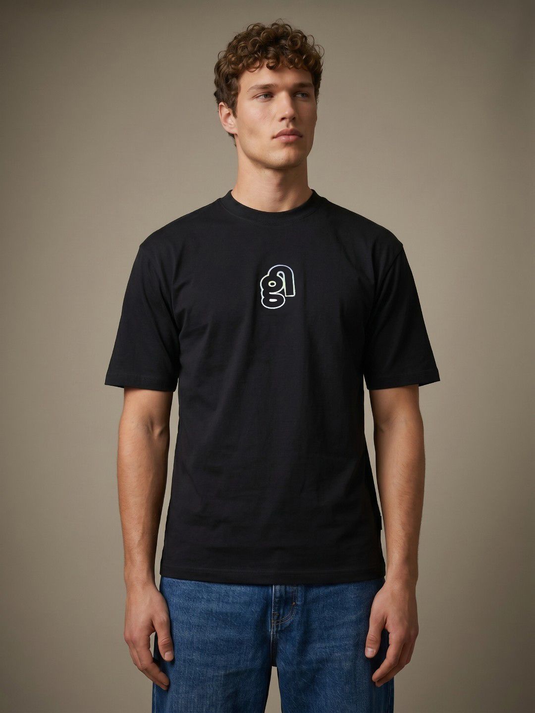 glitchez Black Round Neck Relaxed Fit T-shirt