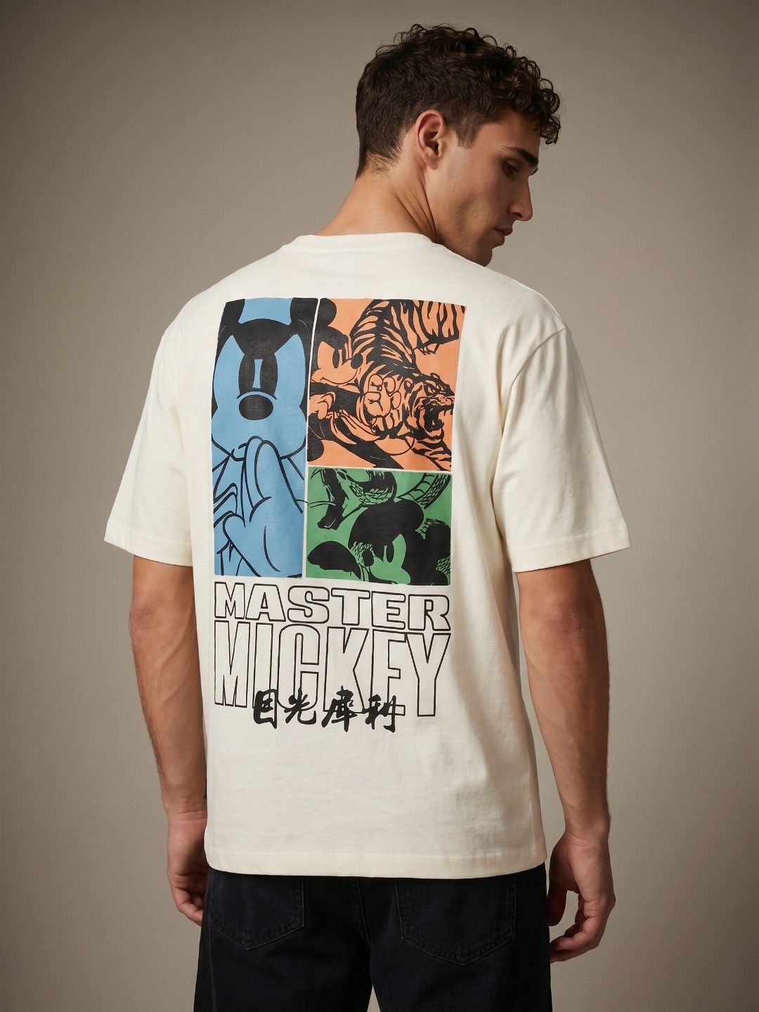 glitchez Mickey Mouse Comic Print Oversized Fit T-shirt