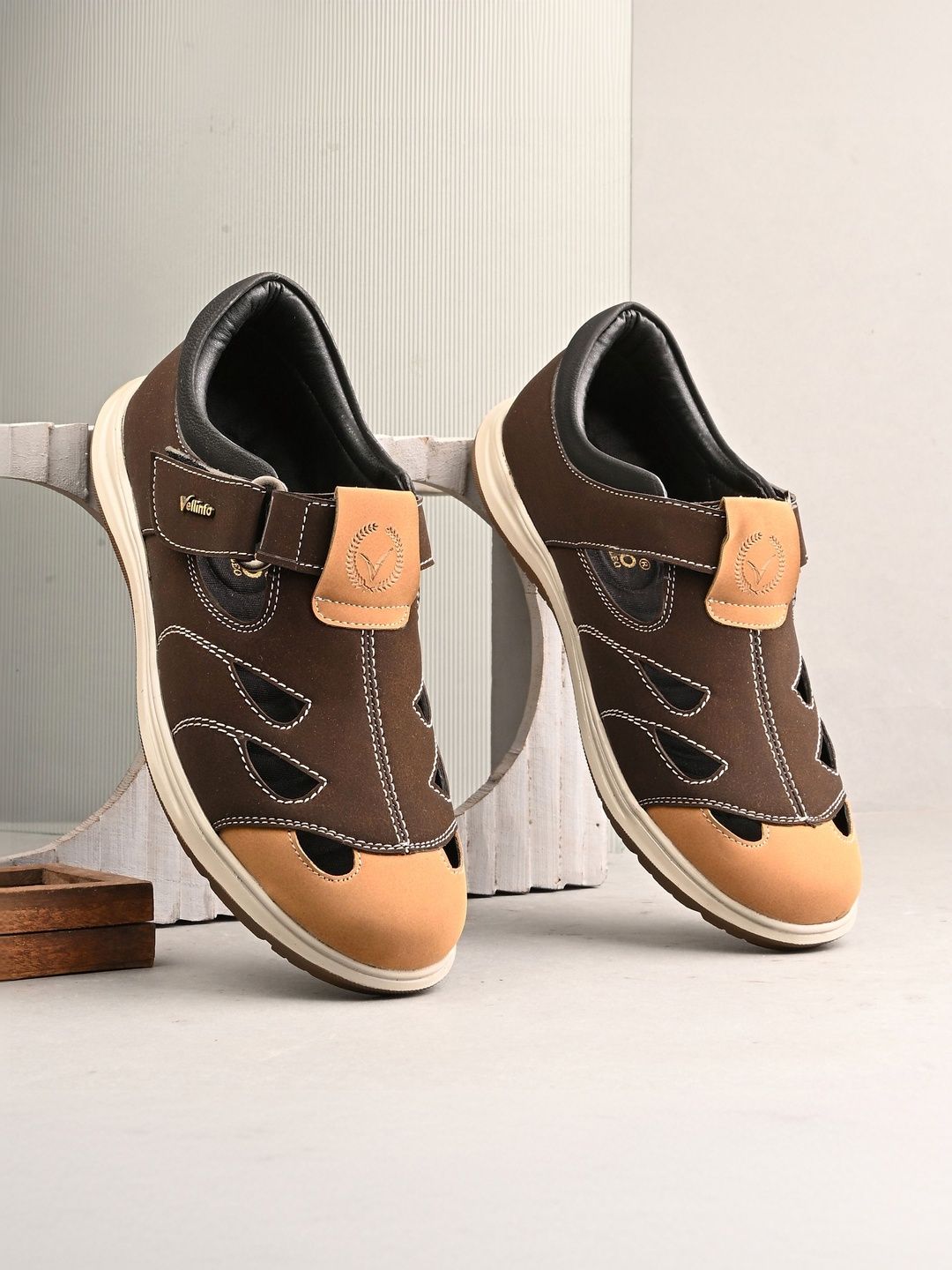 Vellinto Men Comfort Sandals