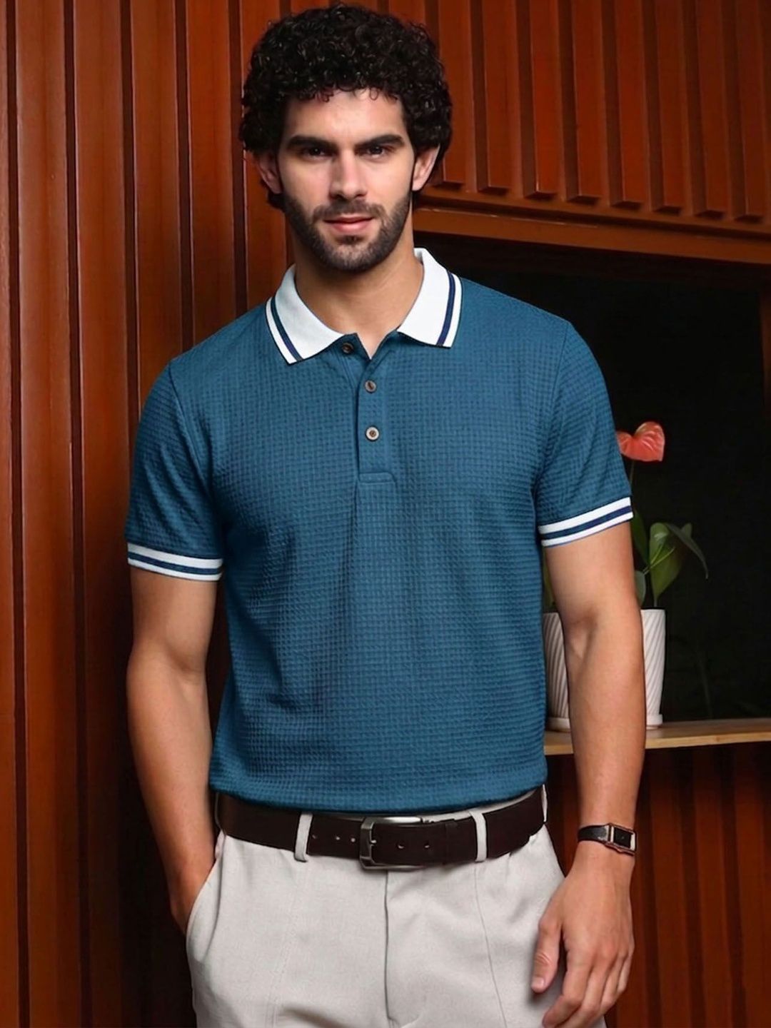 THE BEETEL HOUSE Men Polo Collar T-shirt