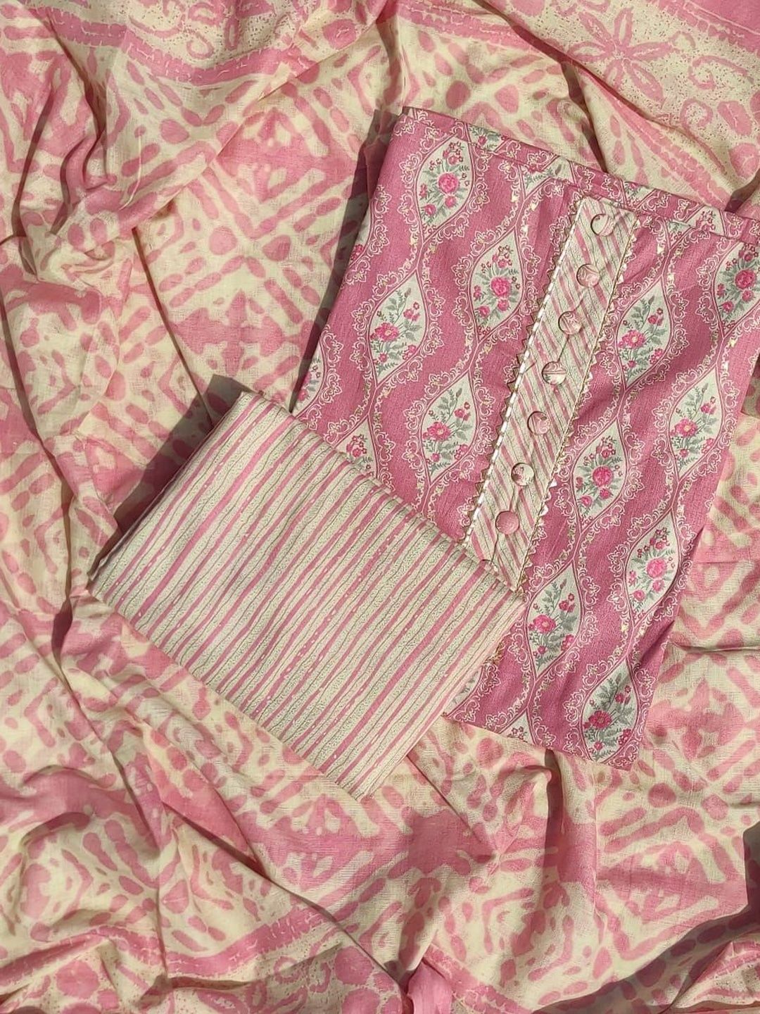 GC 80 BY GAURI COLLECTION Printed Pure Cotton Unstitched Dress Material