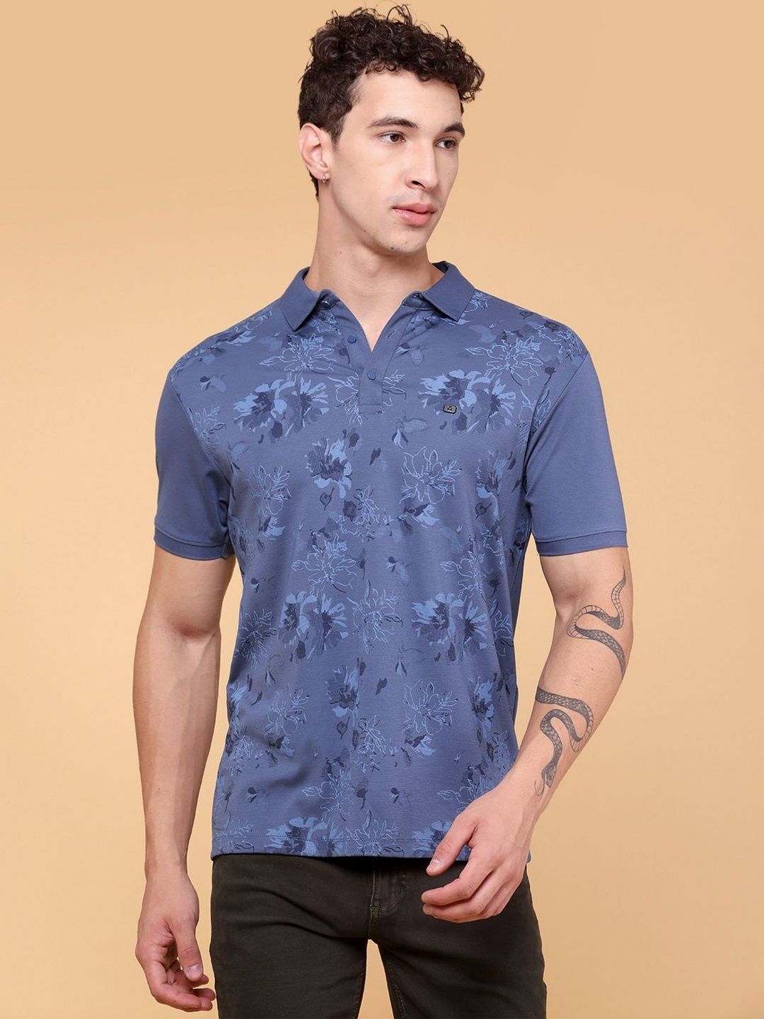 V-Mart Men Floral Printed Polo Collar T-shirt