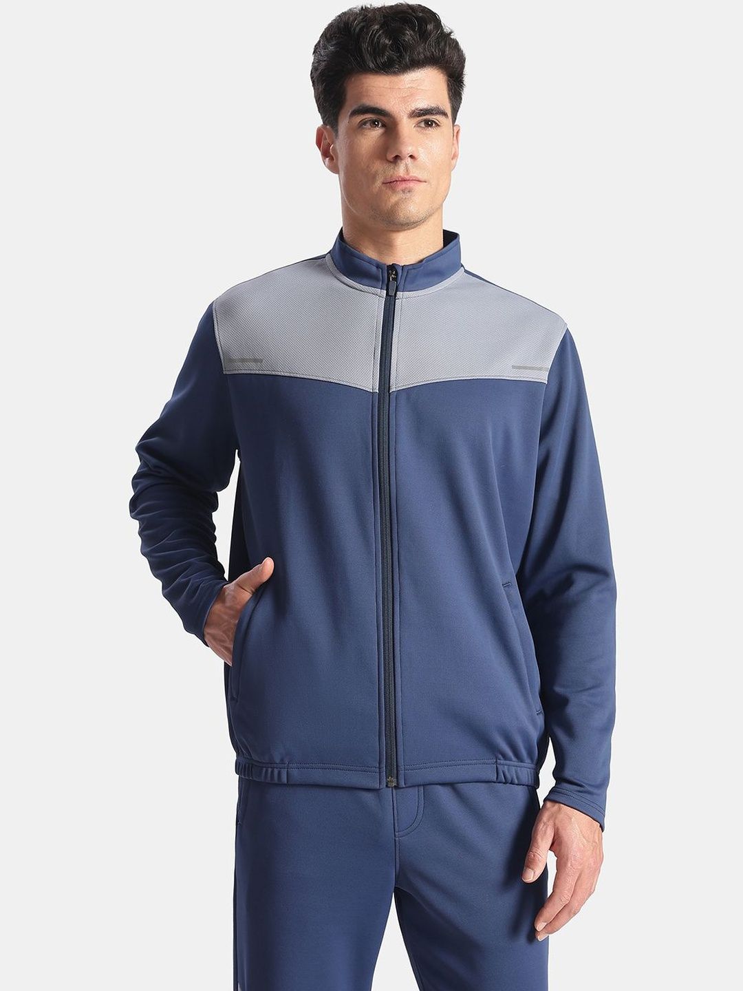 Jockey Men Microfiber Fabric Jacket with StayFresh Treatment - MV30